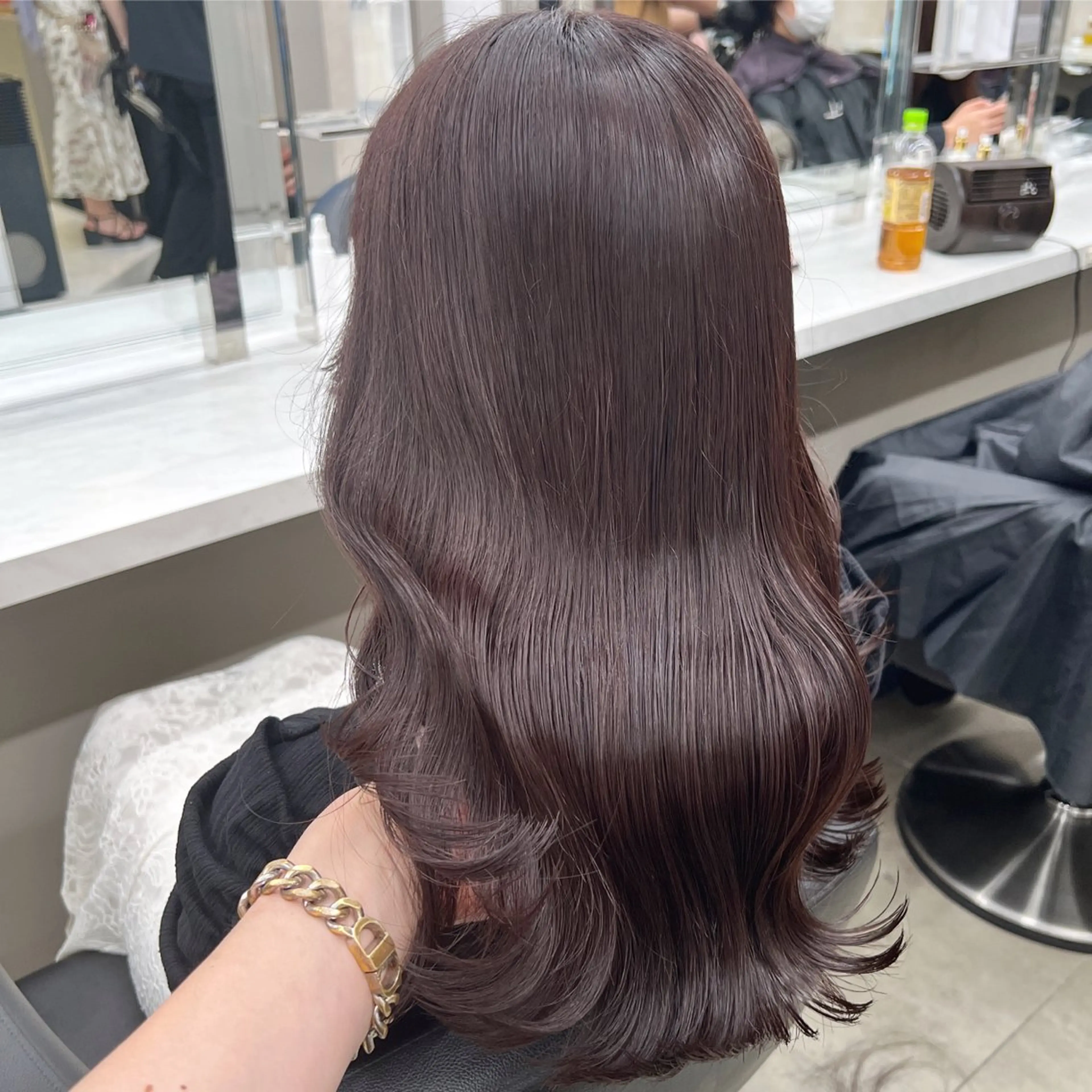ミディアム カラー ヘアカラー トリートメント ヘッドスパ ヘアセット 韓国風ベージュ🤎 赤みなし🌿横浜🤎のヘアスタイル