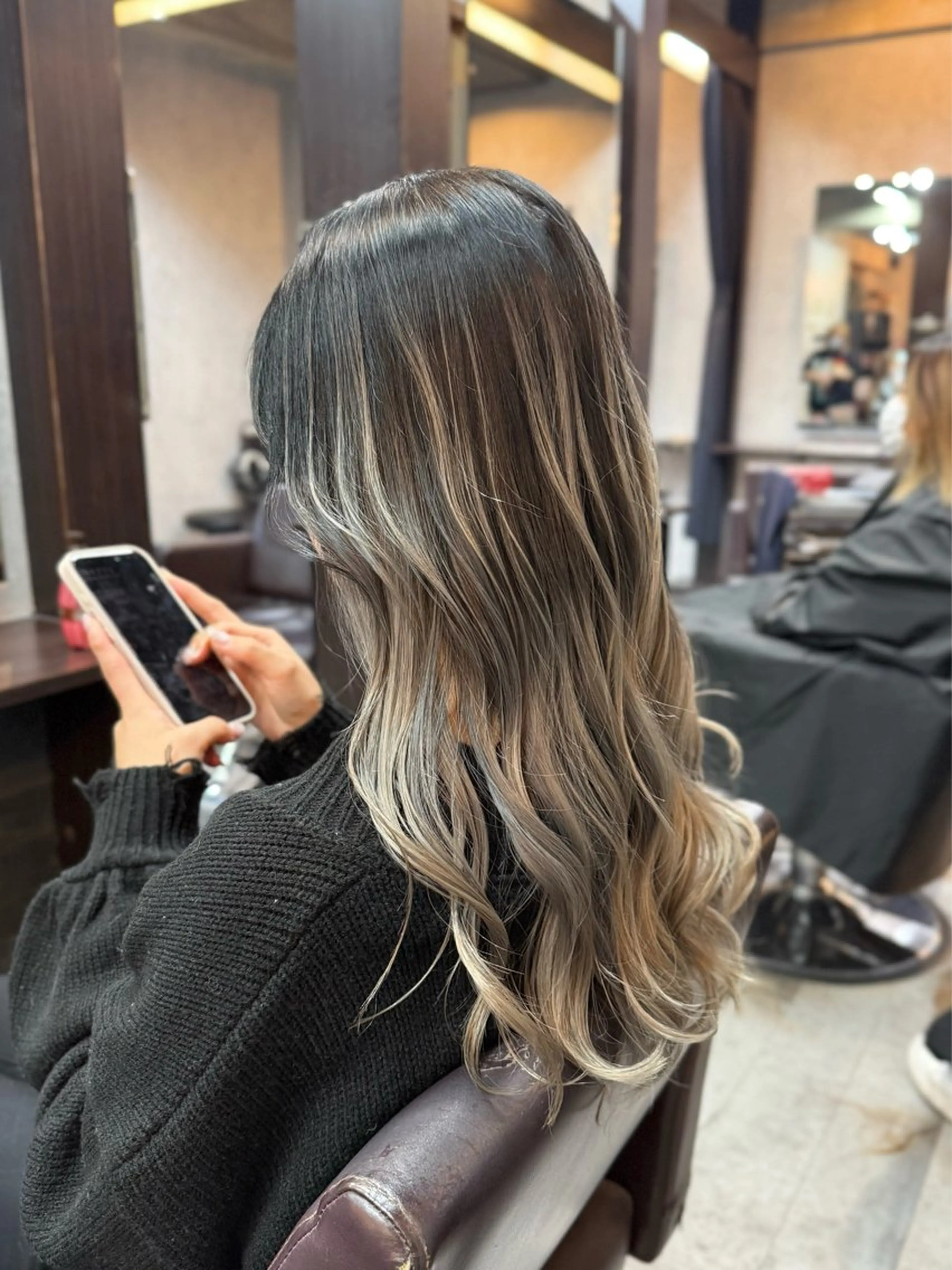 カット＋イノアカラー＋ケラスターゼカクテルトリートメントの写真