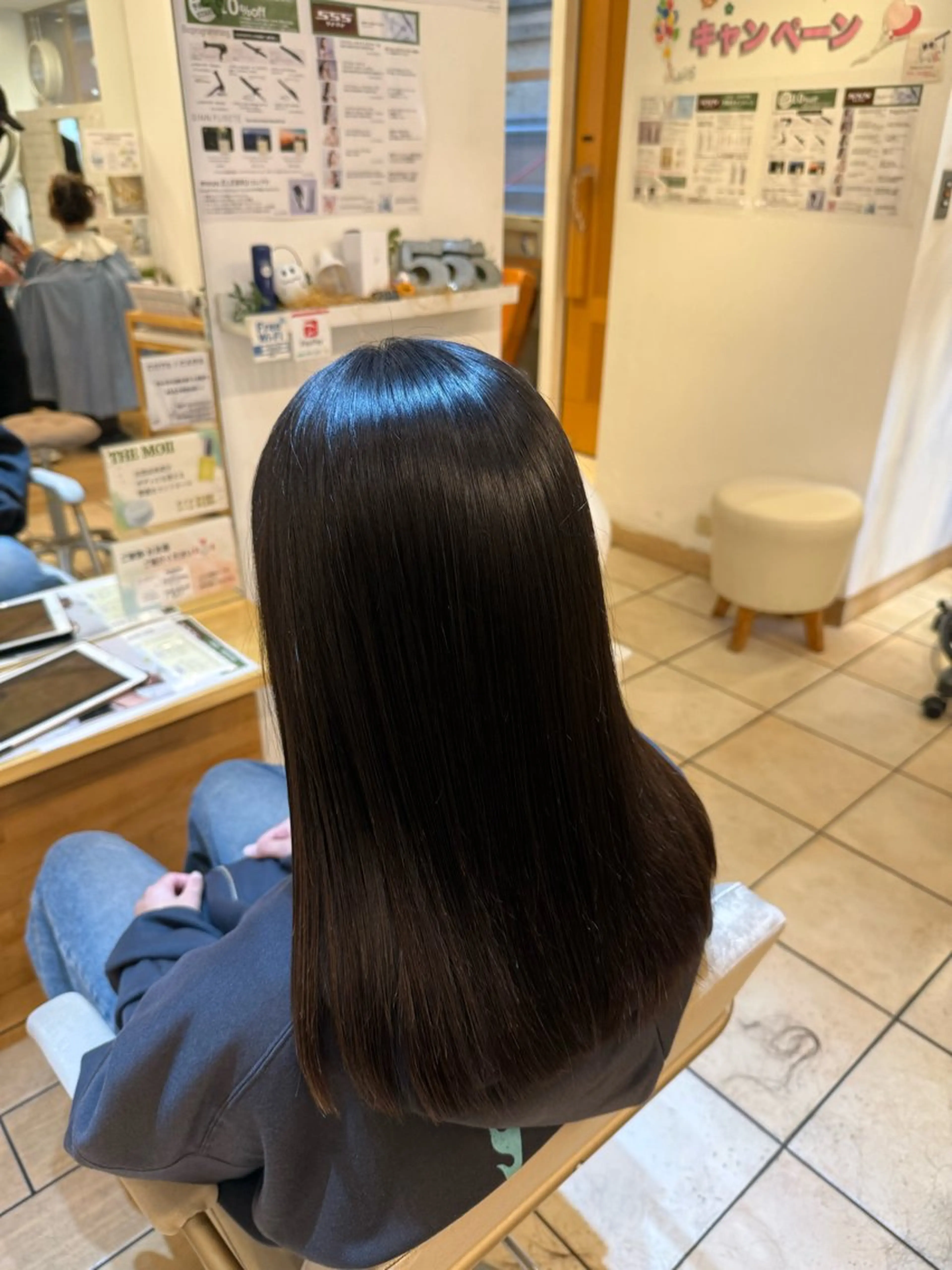 ロング 縮毛矯正 中野 亮のヘアスタイル