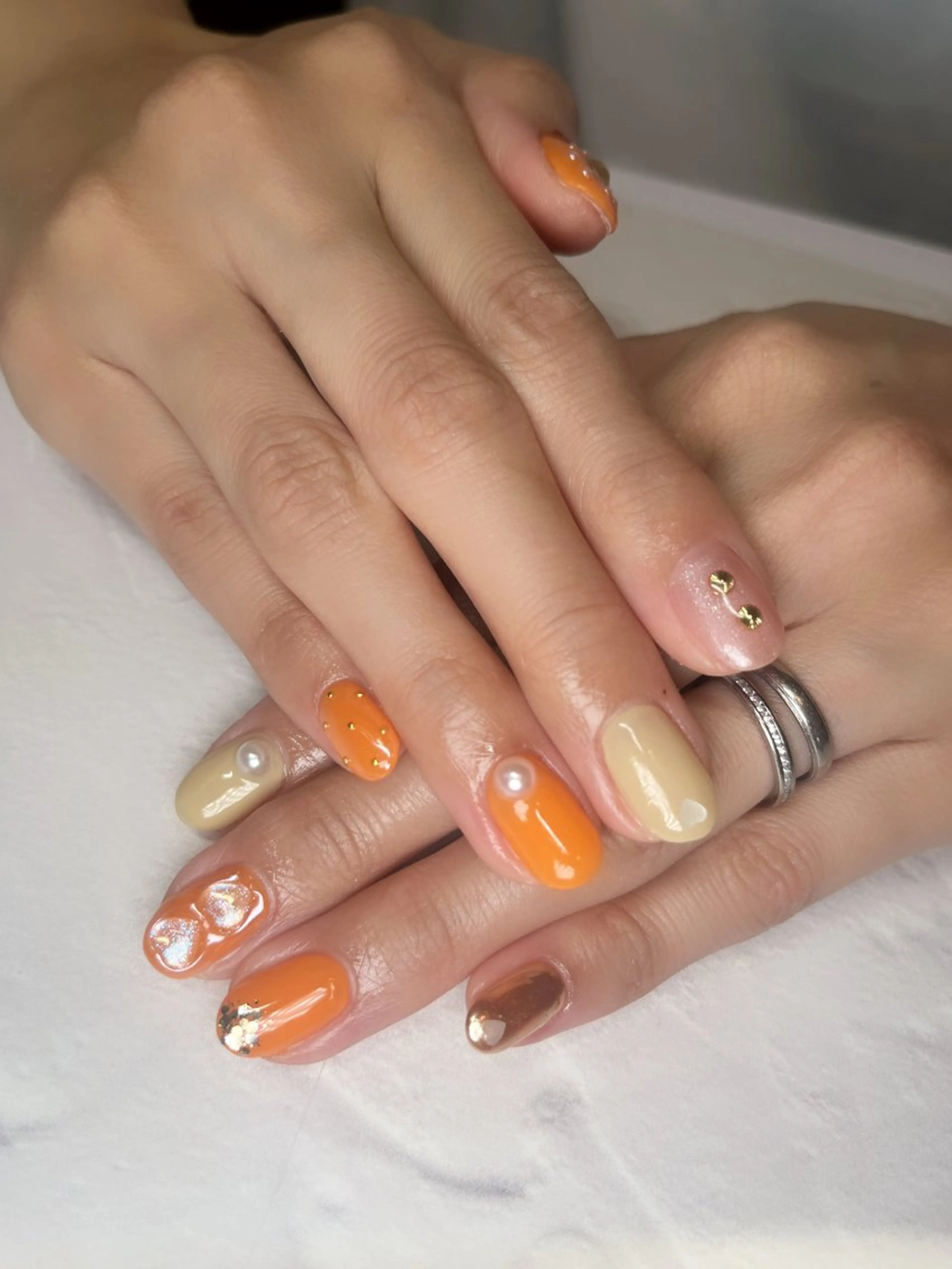 ネイル ハンドネイル li___nail 31のネイルデザイン