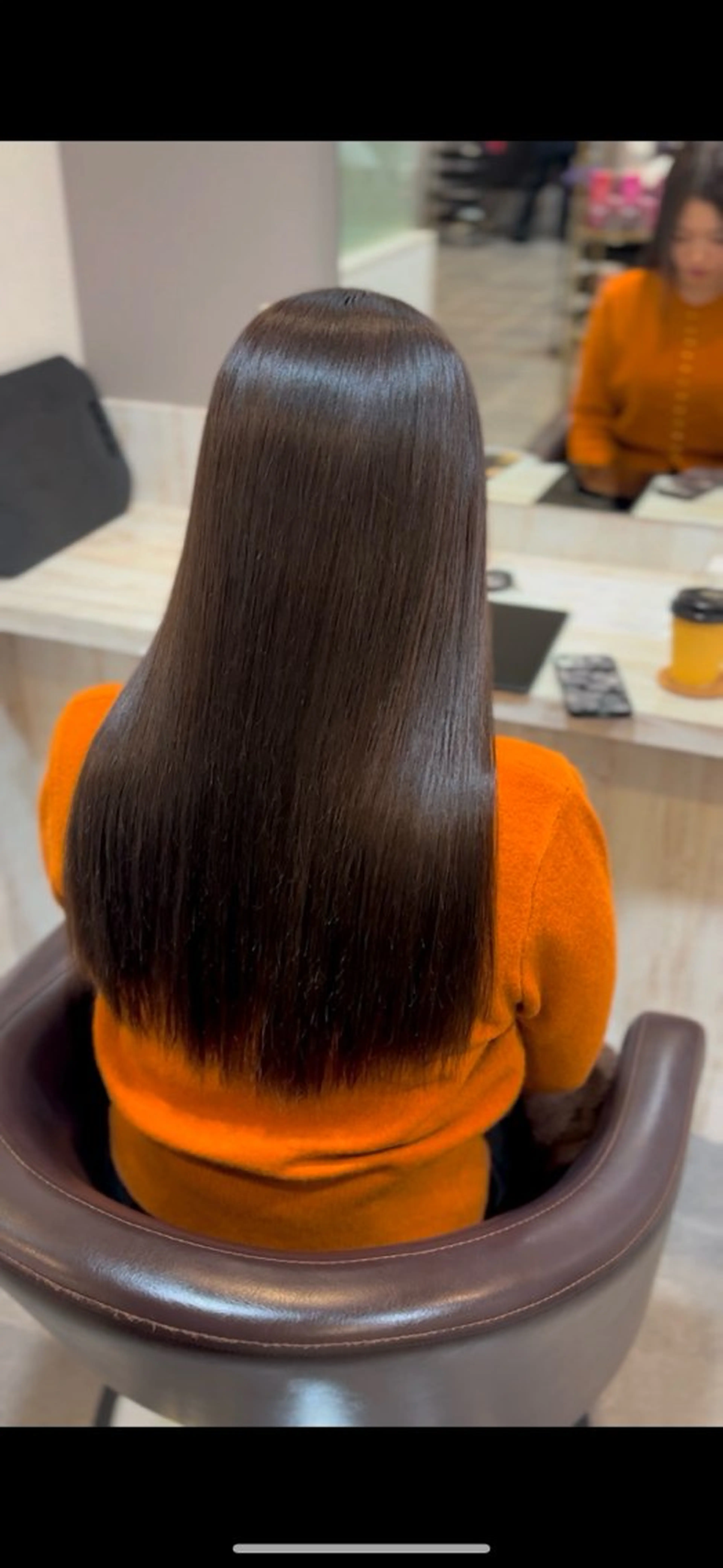 ロング カラー 平瀬 胡桃のヘアスタイル