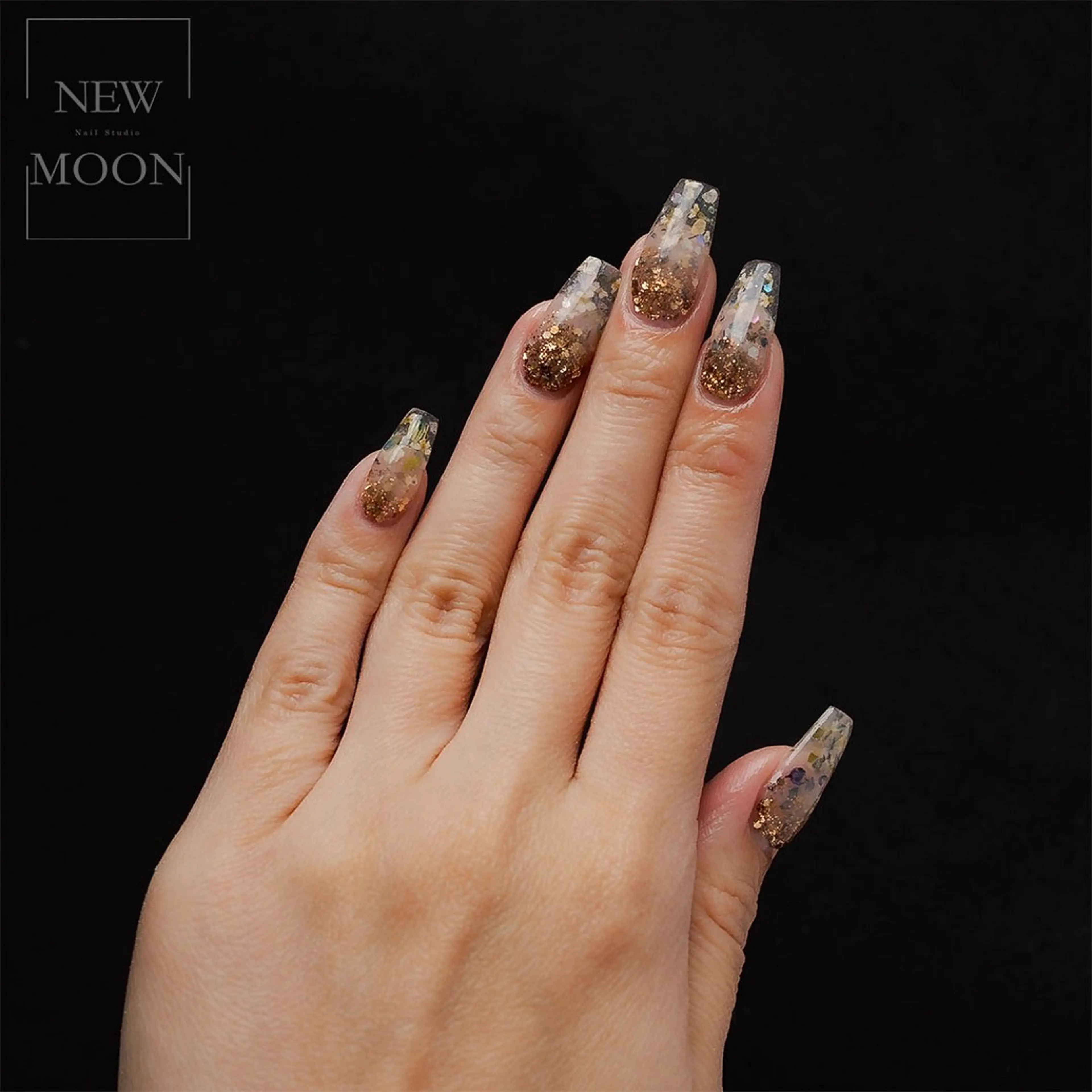 ネイル クリアネイル フラワーネイル スカルプネイル NEWMOON maki_恵比寿のネイルデザイン