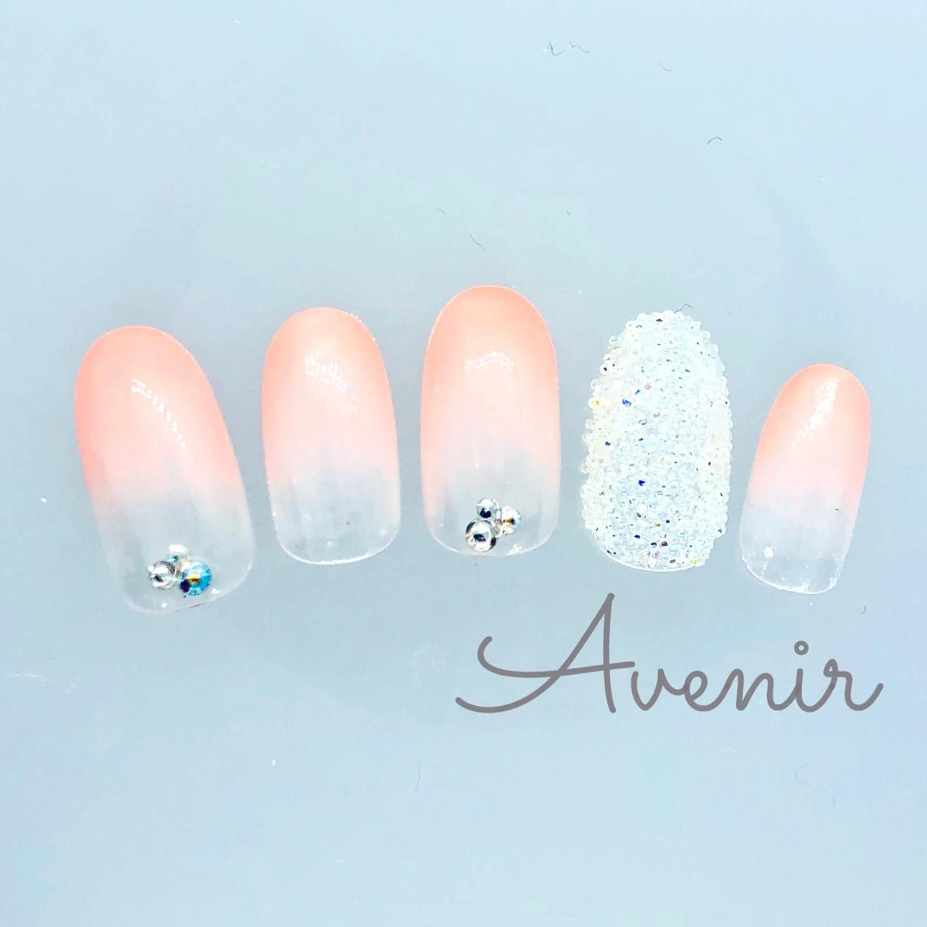 ネイル Avenir 表参道 nail＆eye予約のネイルデザイン