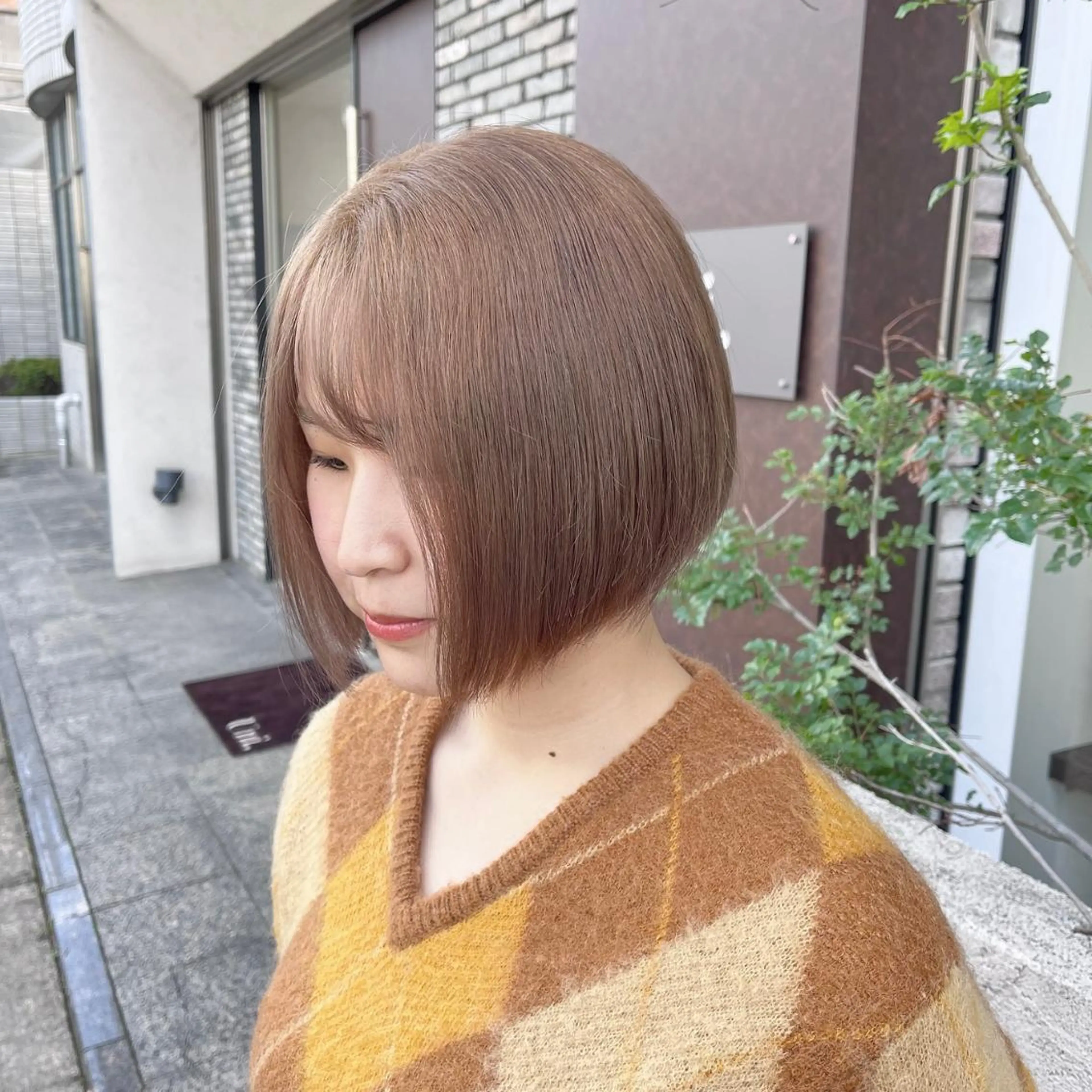 ショート カラー 渡邊 唯のヘアスタイル