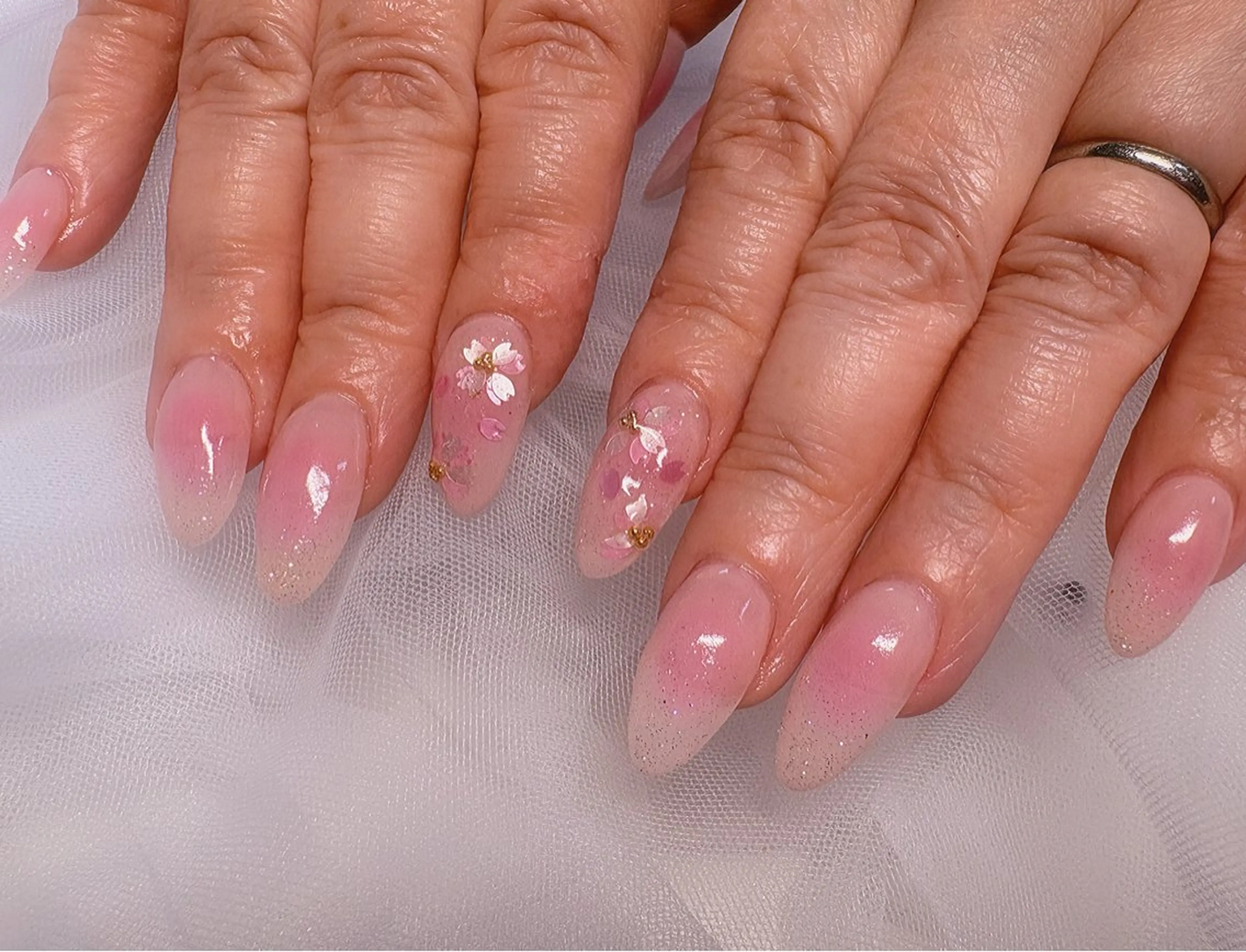 ネイル ハンドネイル 森 栄のネイルデザイン