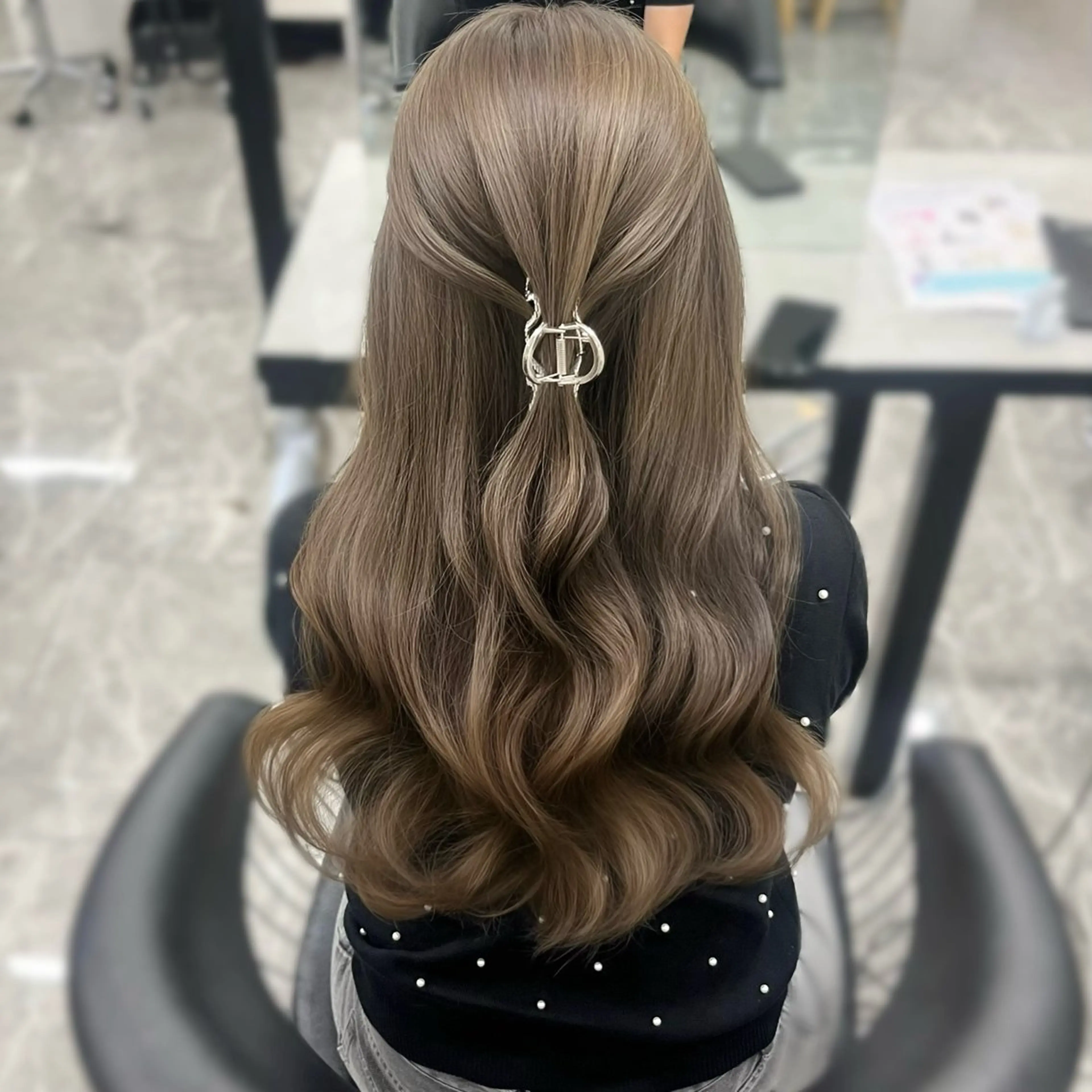 ロング mao🎀マツエク／ レイヤーカットのマツエク・マツパデザイン