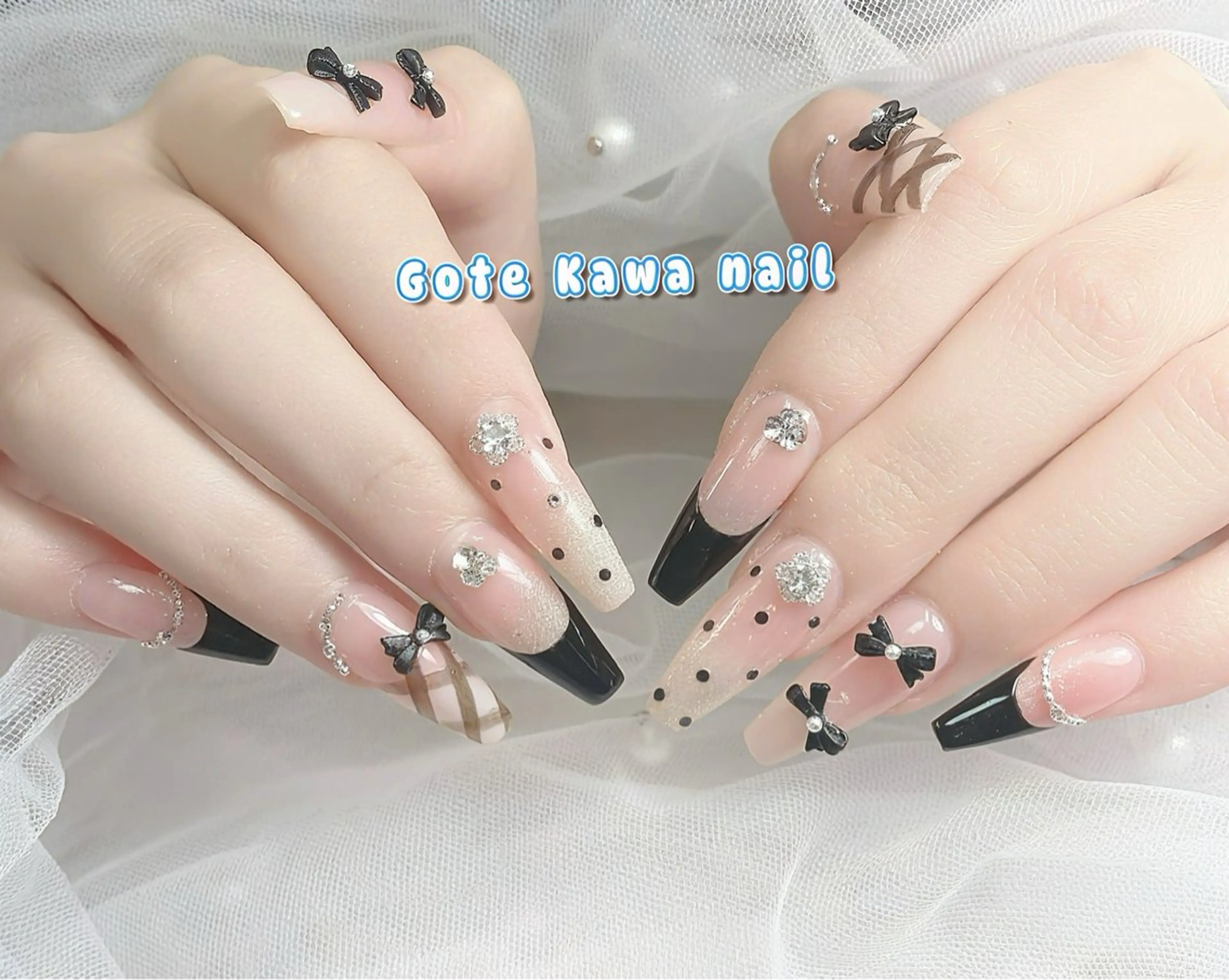 ネイル ドット フレンチネイル リボン 春ネイル ハンドネイル ハンドケア Gote Kawa nail salonのネイルデザイン