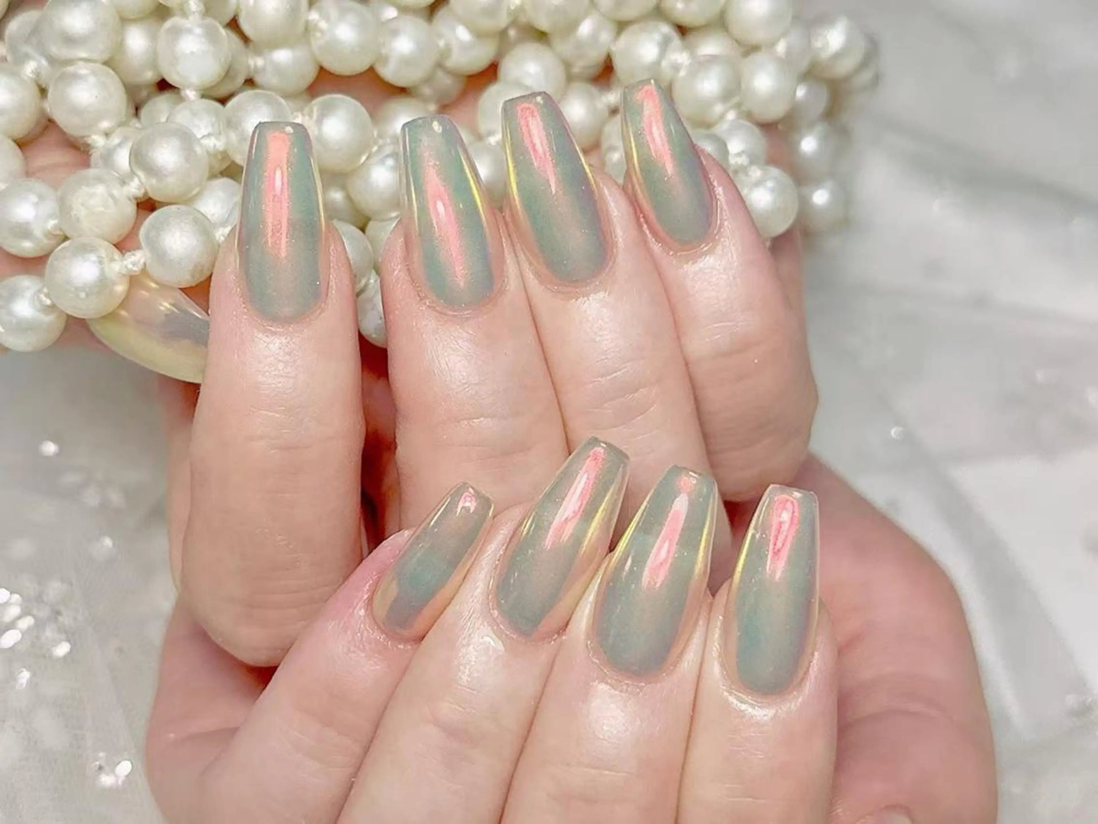 ネイル アートネイル オーロラネイル チークネイル 成人式 長さ出し Yui 🧀のネイルデザイン