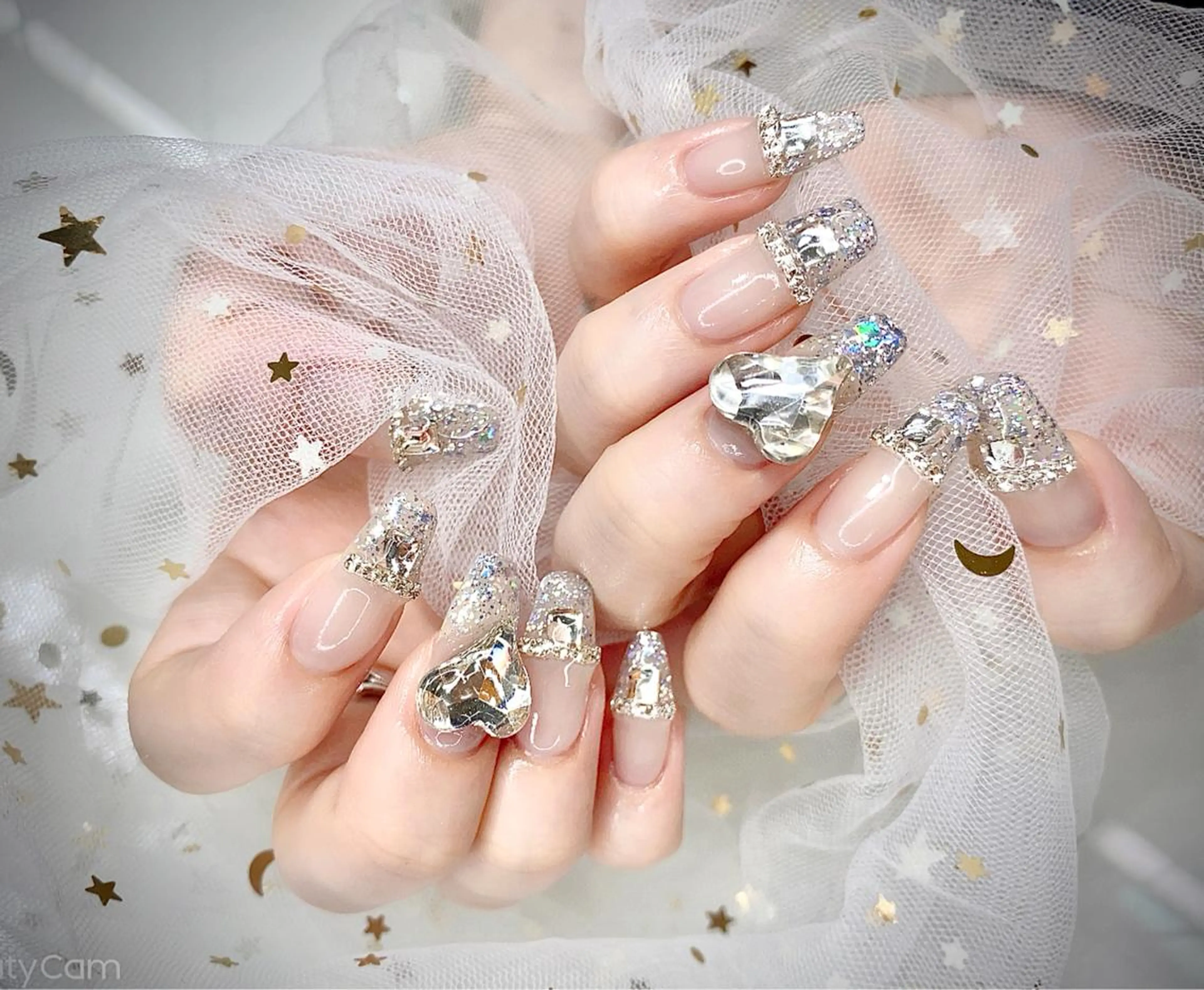 ネイル I-nailロング /ワンホン/キラキラのネイルデザイン