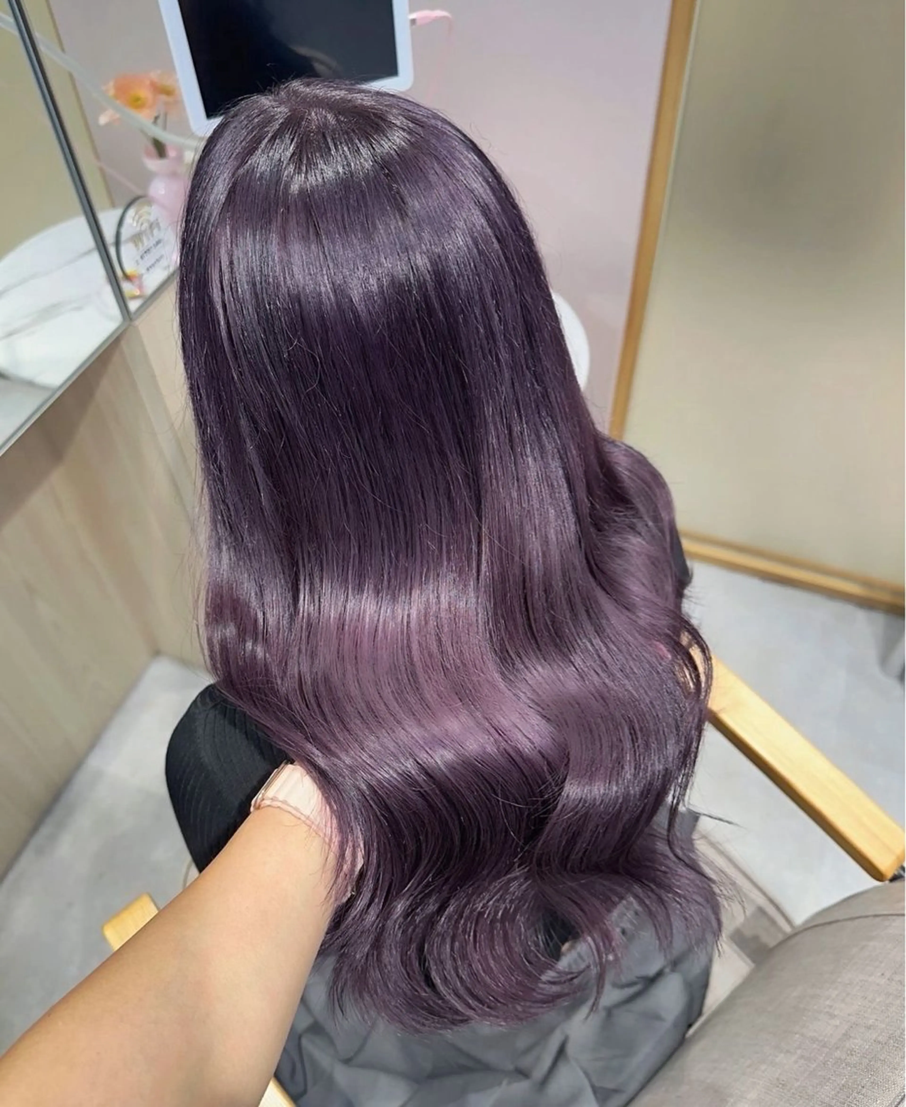カラー 米元 ひなののヘアスタイル
