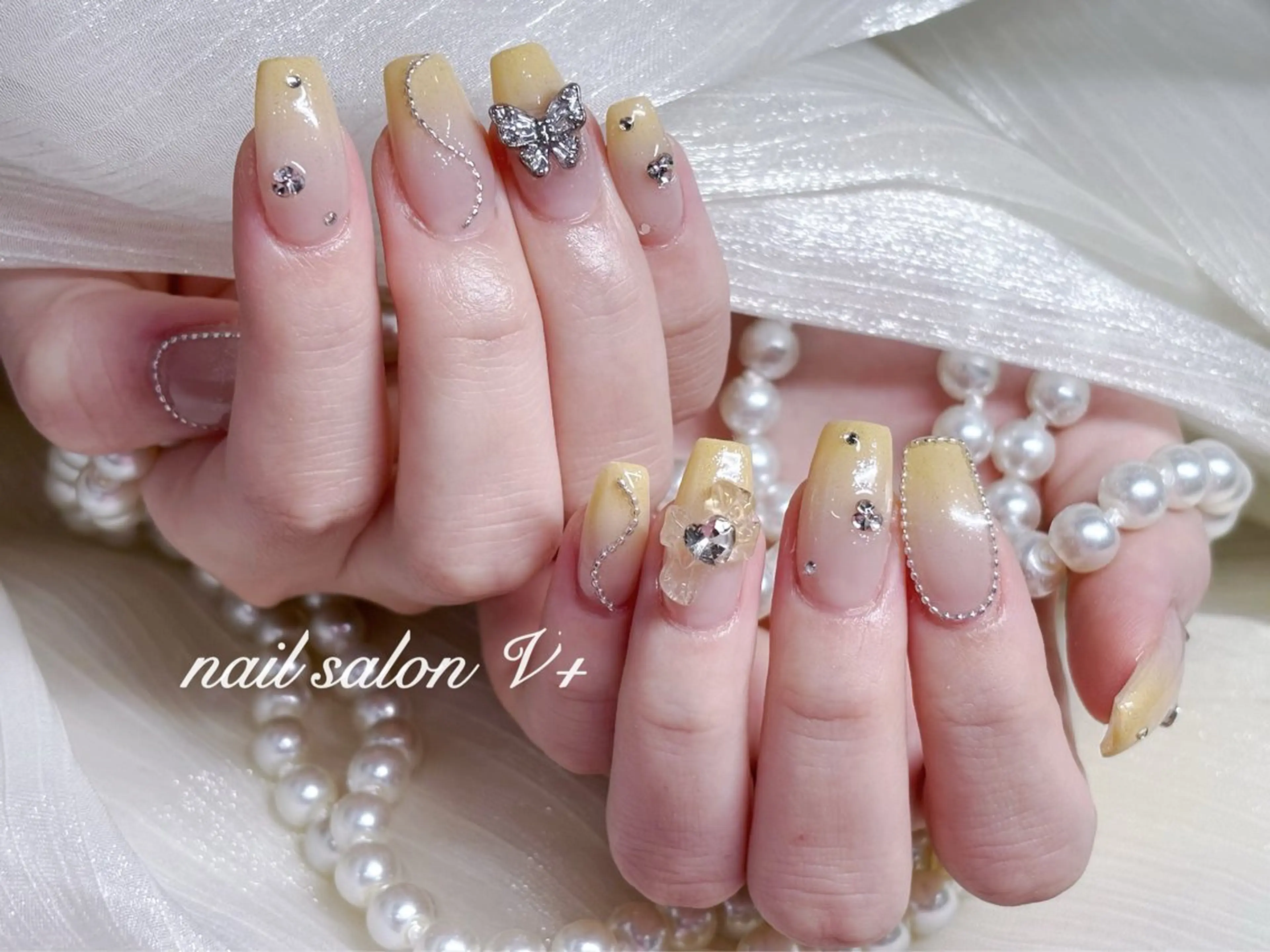 ネイル ハンドネイル Nailsalon Vi+ももか🩷のネイルデザイン