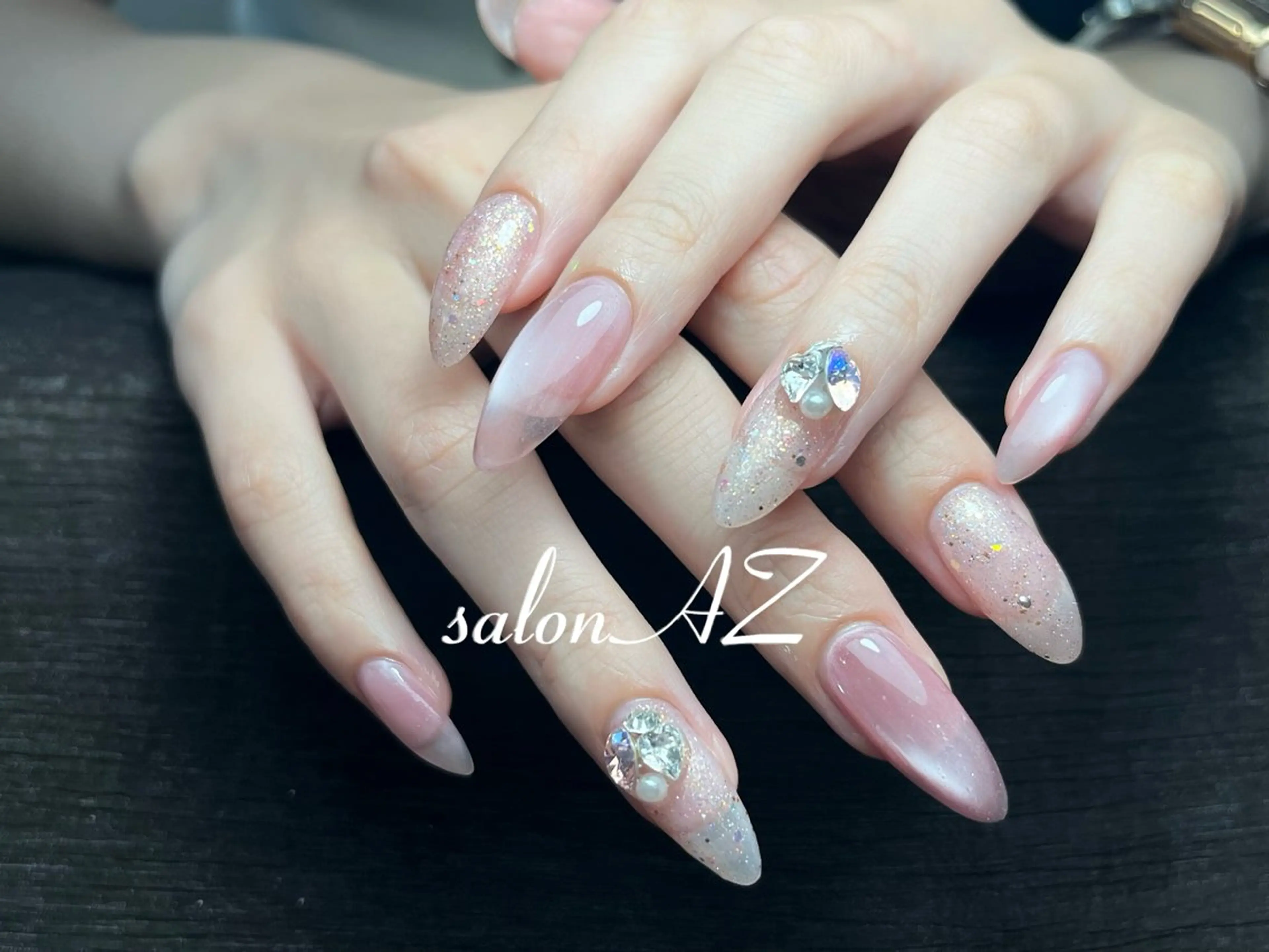 ネイル アートネイル 長さ出し フットネイル フレンチネイル ジェルネイル salon AZのネイルデザイン