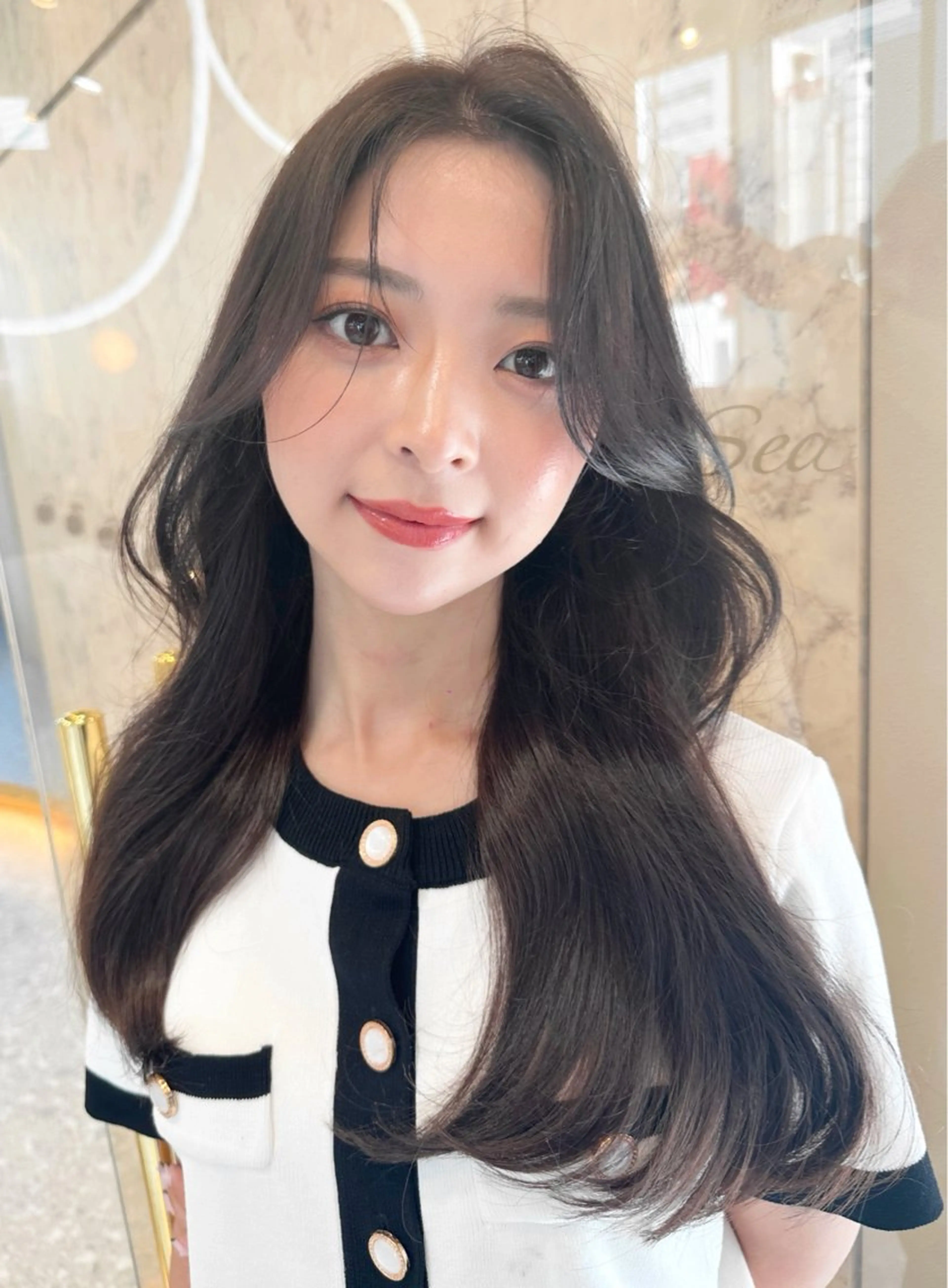 セミロング カラー カット ヘアカラー トリートメント ヘッドスパ ヘアセット 新宿/韓国レイヤー 髪質改善カラー/角所のヘアスタイル