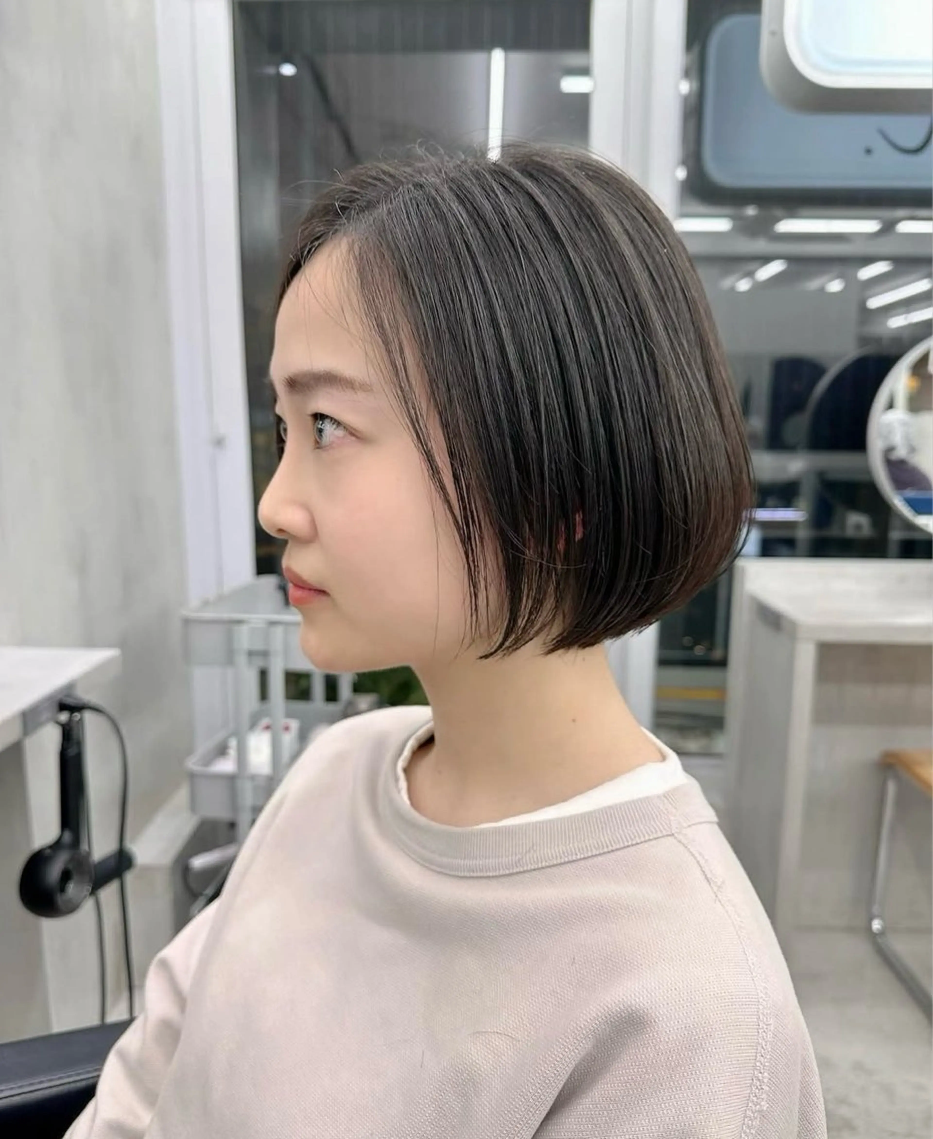 ショート カラー 似合わせカット✂︎ りょお🫧のヘアスタイル