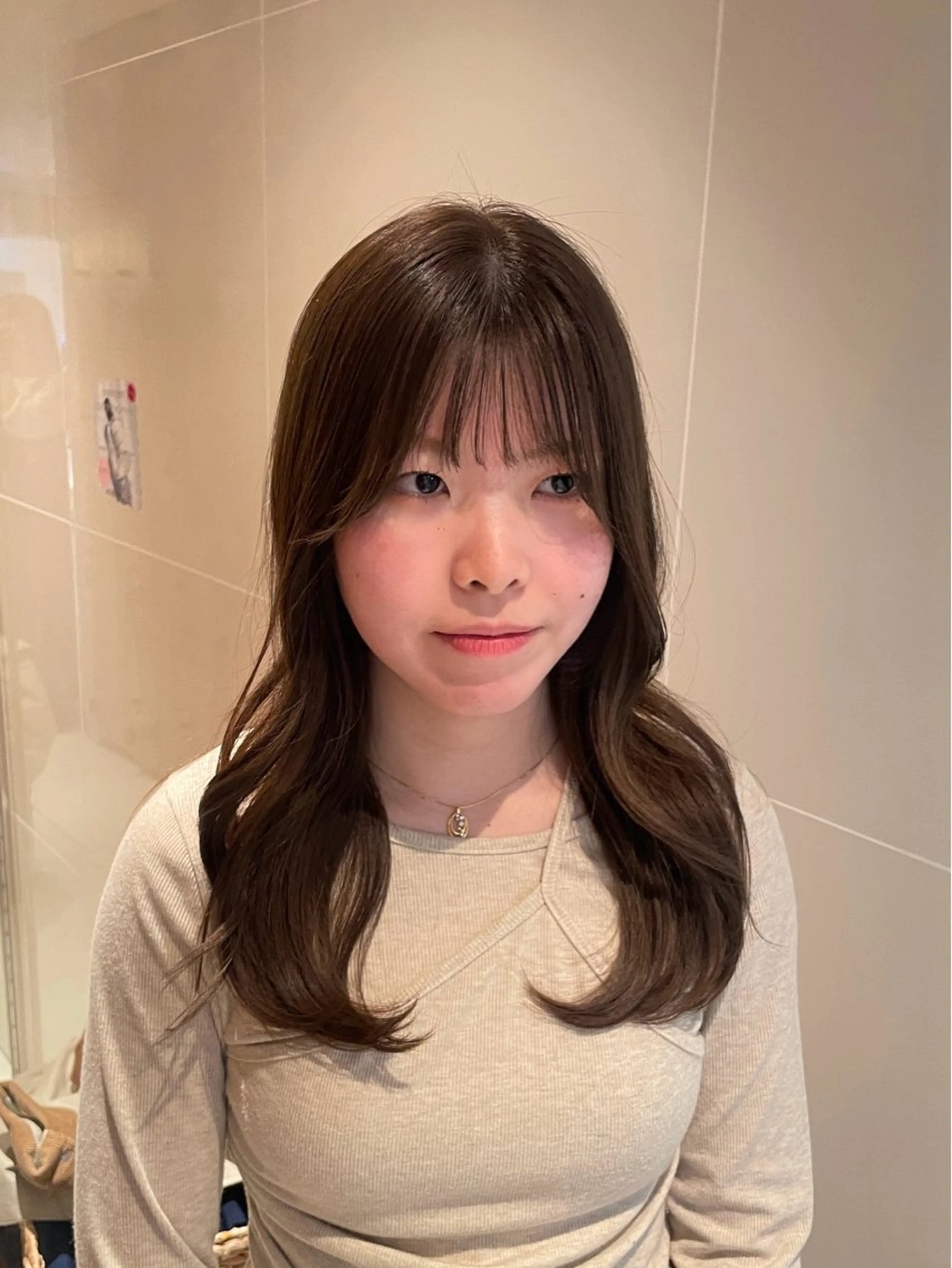 セミロング カラー 透明感カラー カット ヘアカラー トリートメント 縮毛矯正/レイヤー 🌙児玉光瑠のヘアスタイル