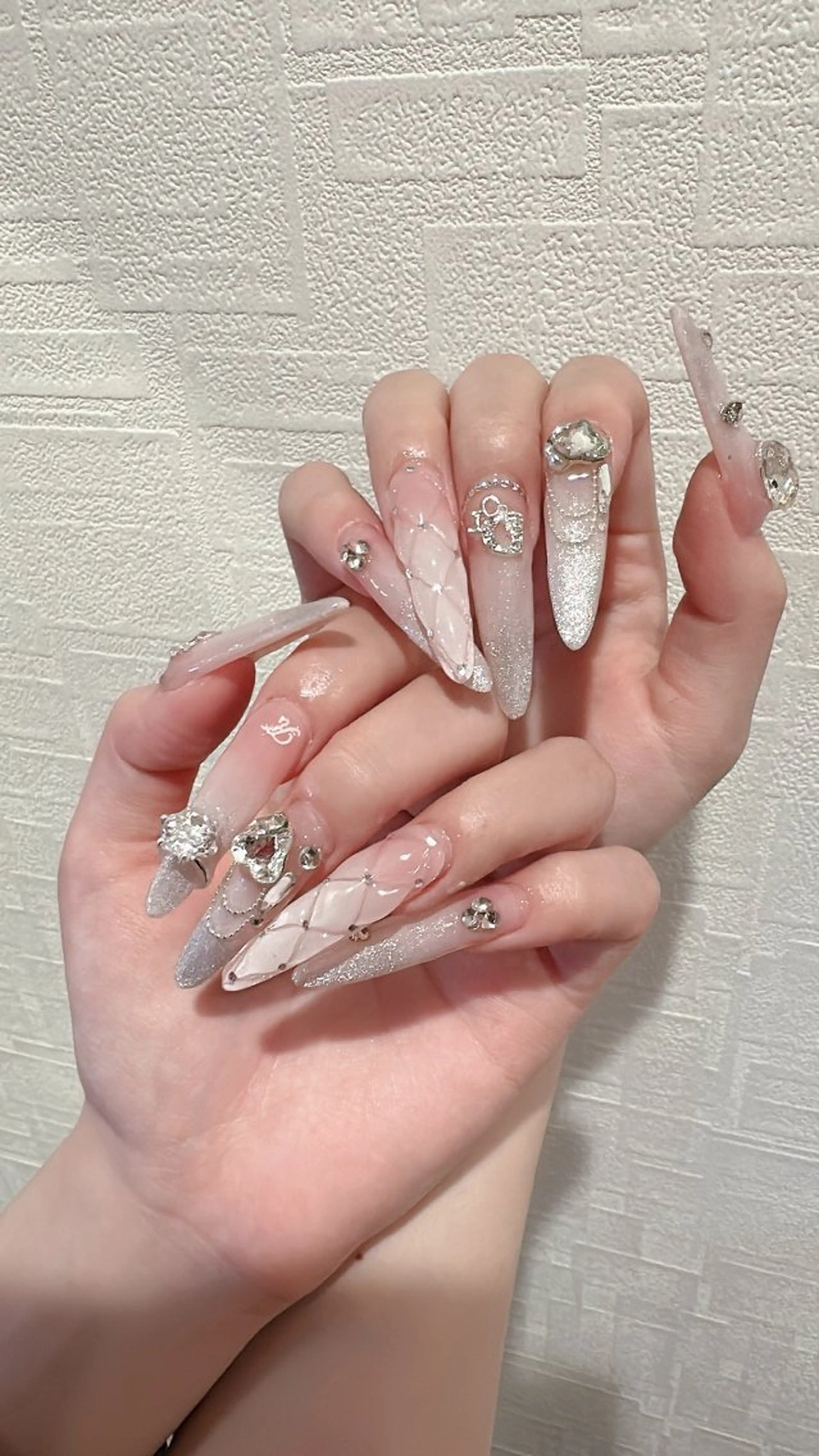 ネイル ハンドネイル Luvia Ginza所属・Luvia Ginzaのネイルデザイン