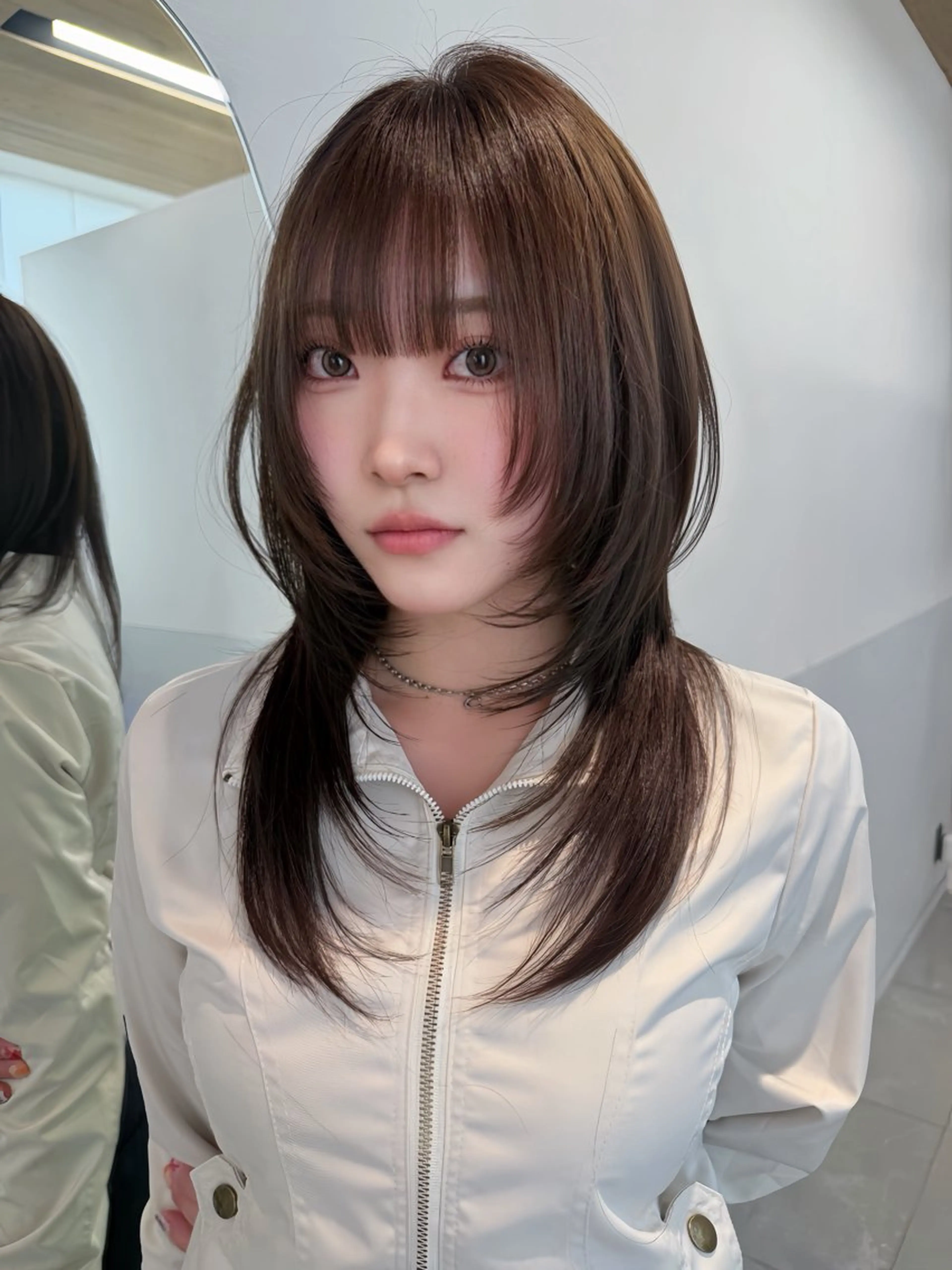セミロング カット ヘアカラー トリートメント RiA/レイヤーカッ ト/ハッシュカットのヘアスタイル
