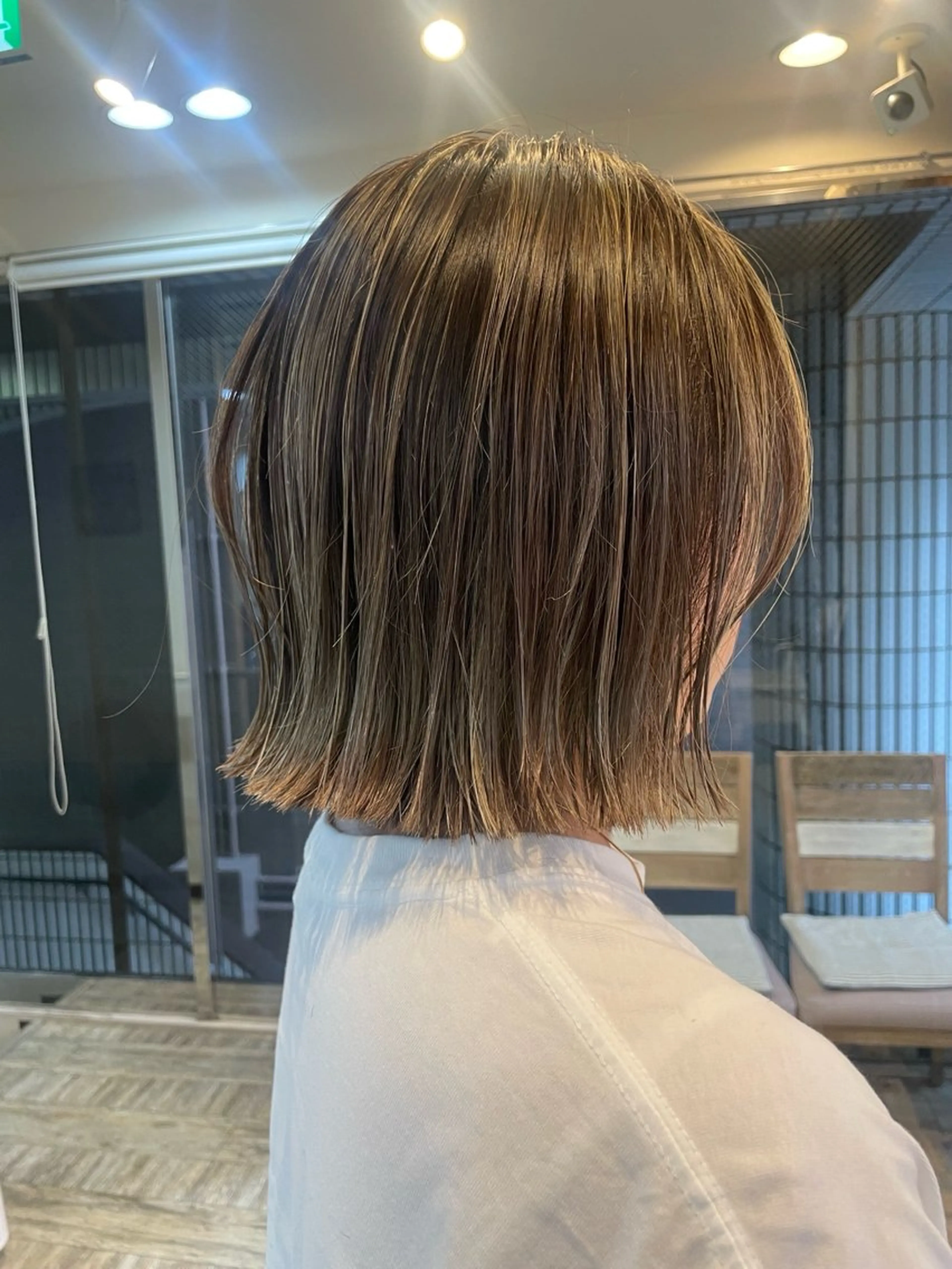 ショート カラー 艶カラー/縮毛矯正 まなとのヘアスタイル