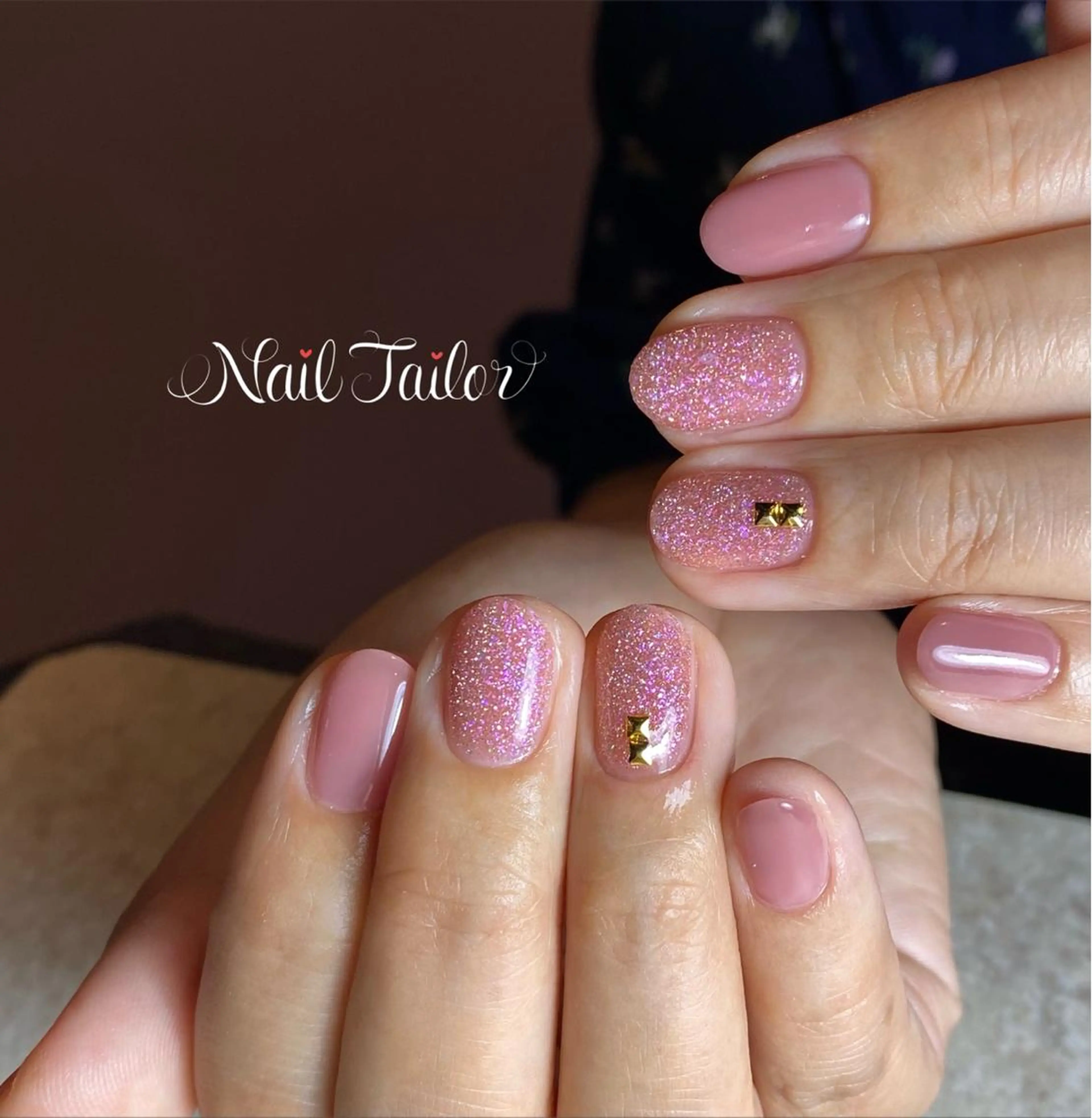ネイル 長さ出し フラッシュネイル ジェルネイル キラキラネイル ラメ(グリッター) ハンドネイル NailTailor ネイルテイラーのネイルデザイン