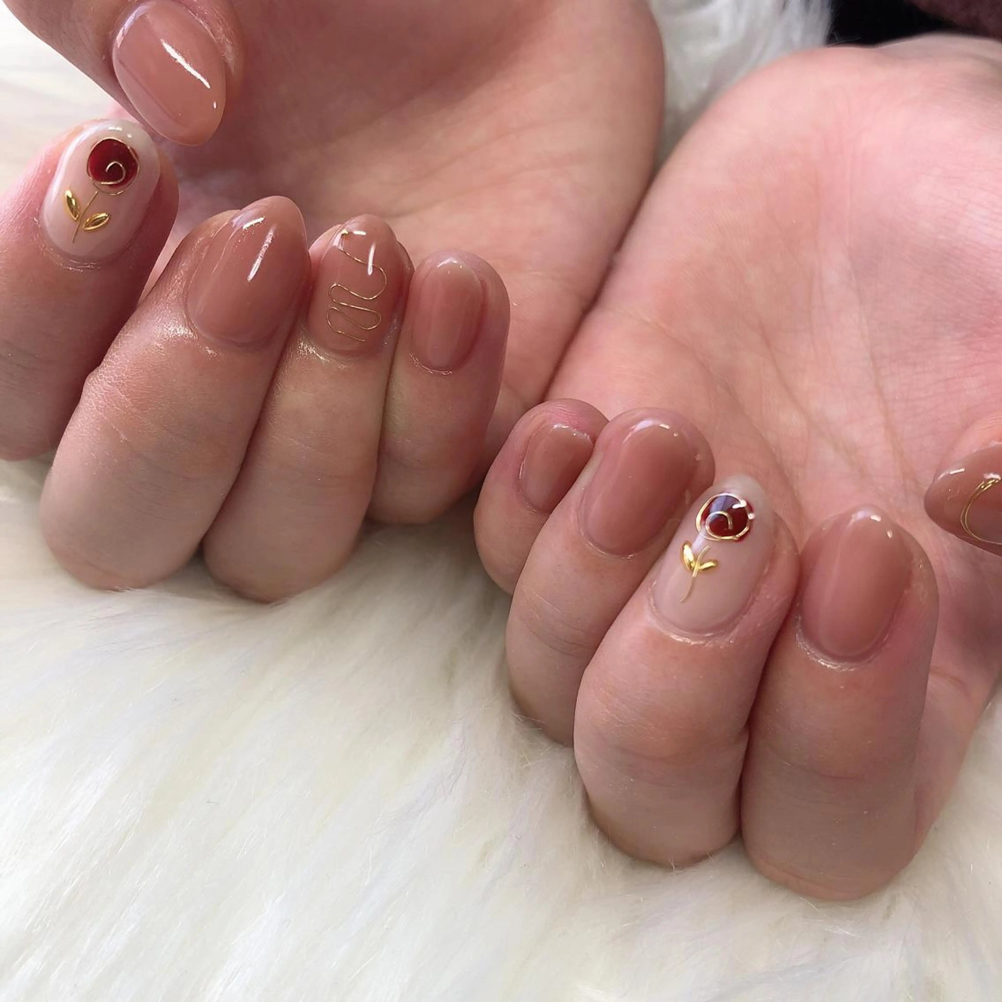 ネイル ハンドネイル 西岡 杏のネイルデザイン