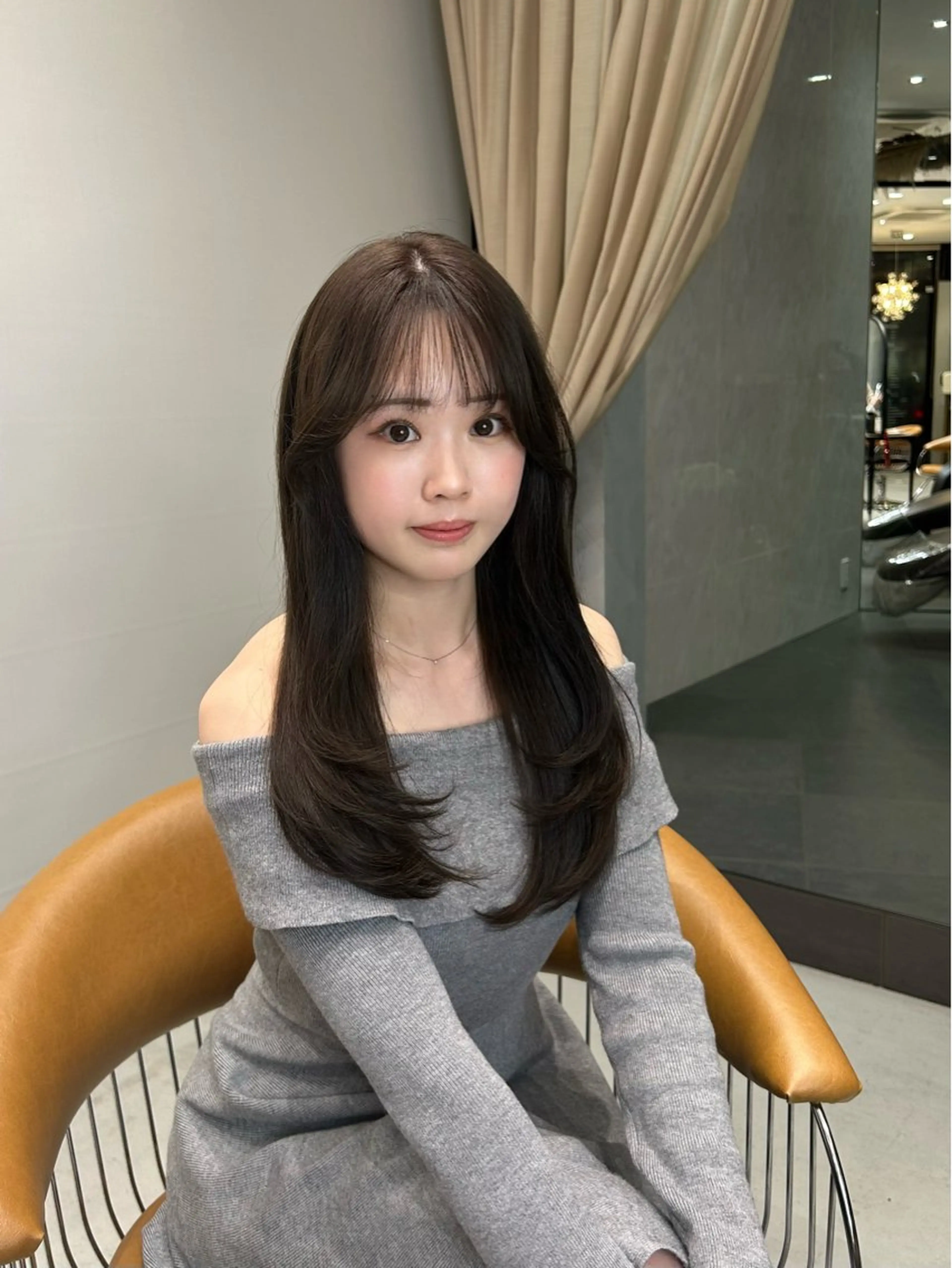 ロング カット ヘアカラー Rinka🌷🩶 グレージュカラー🫧のマツエク・マツパデザイン