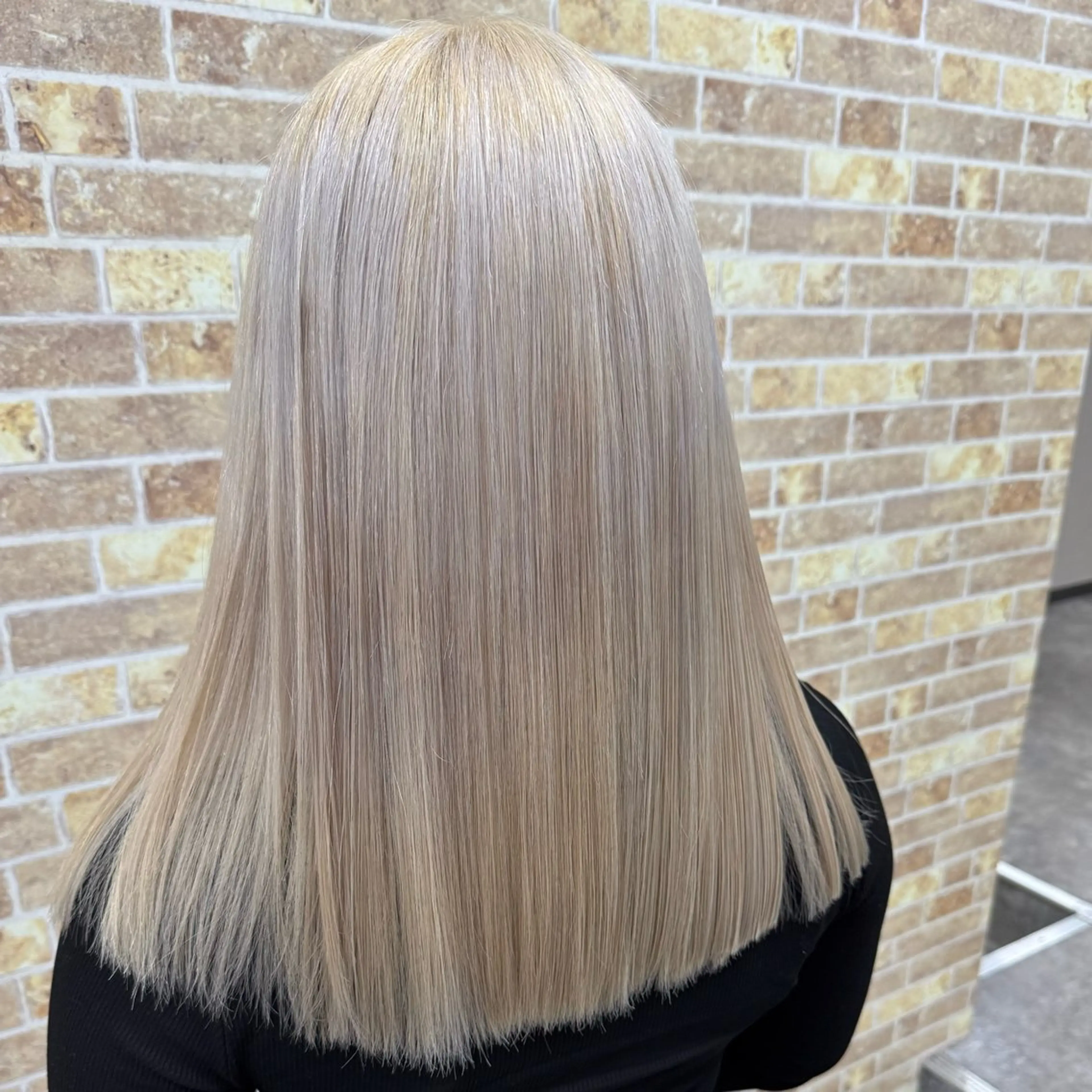 セミロング 皆川 千奈実のヘアスタイル