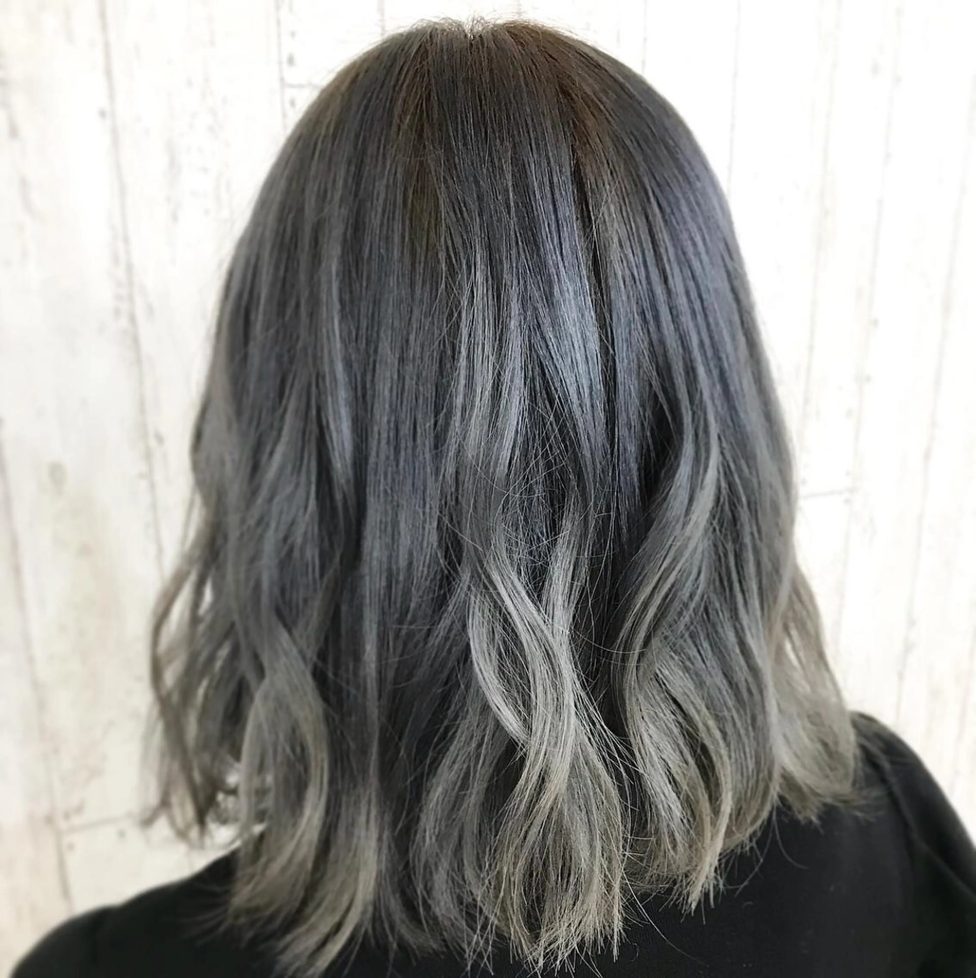 ミディアム カラー ブリーチ ボブ ヘアカラー kazufumi ..のヘアスタイル