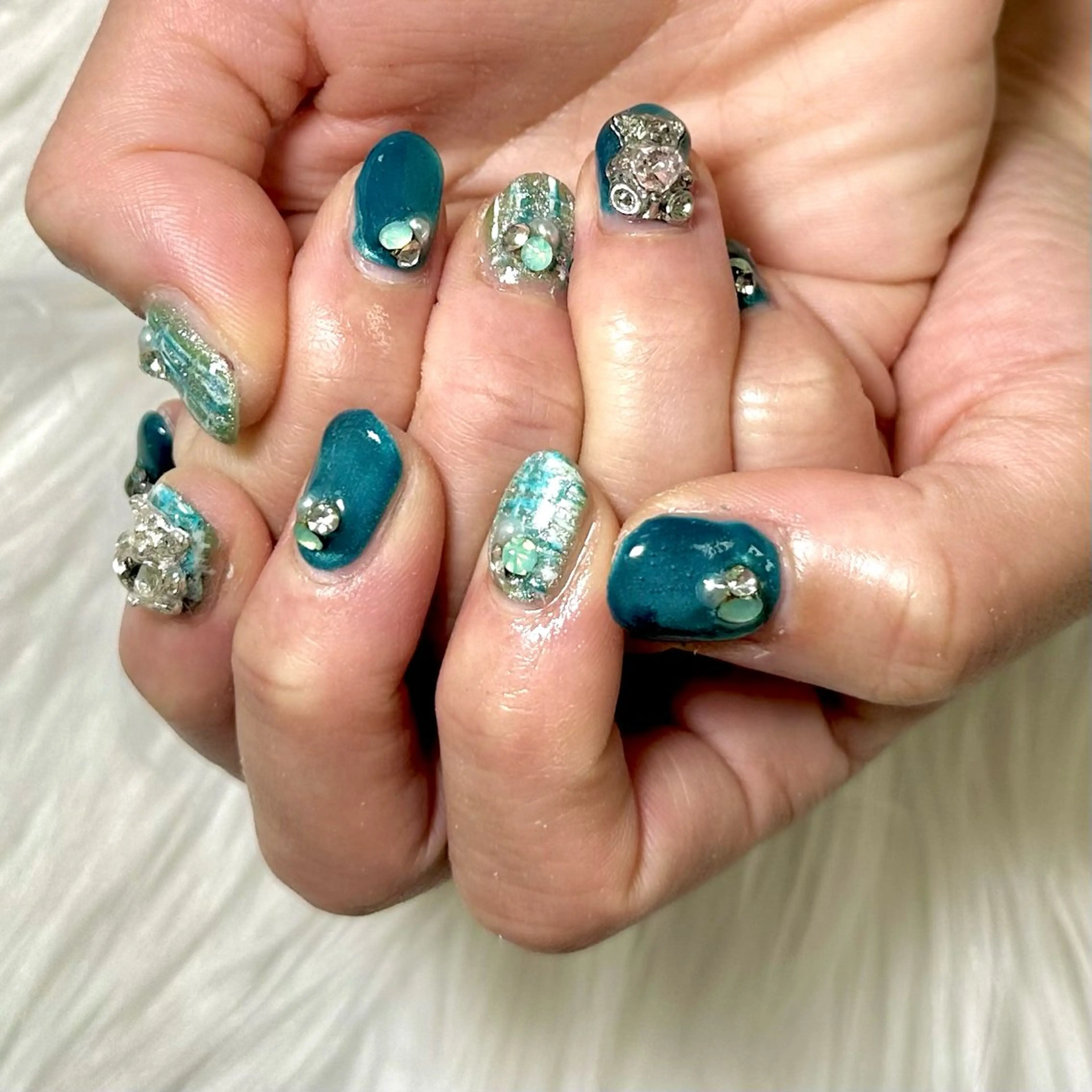 ネイル グリーン マグネットネイル ツイードネイル Heartnail Hino Reinaのネイルデザイン