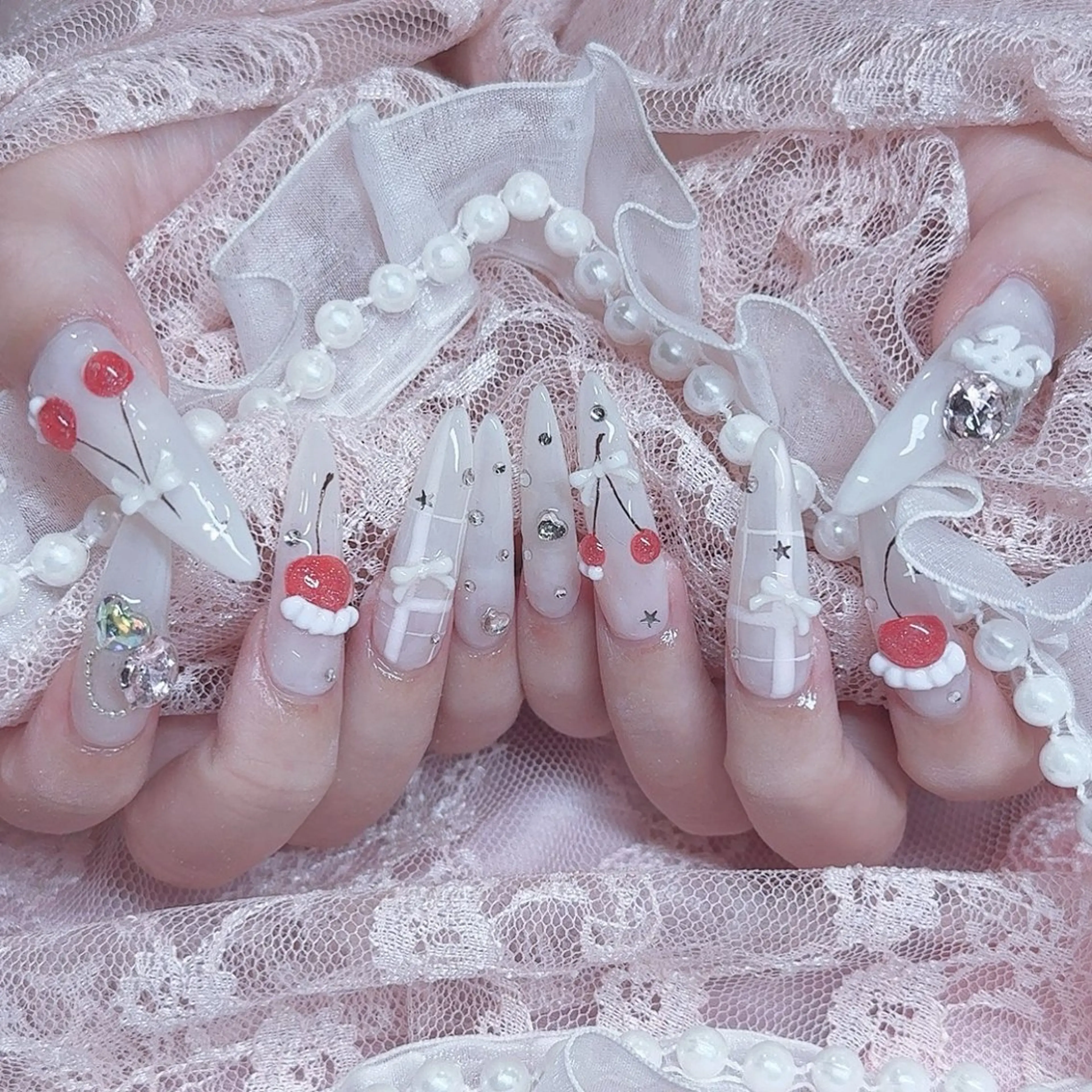 ネイル ジェルネイル ロングネイル ハンドネイル Nail lieNのネイルデザイン