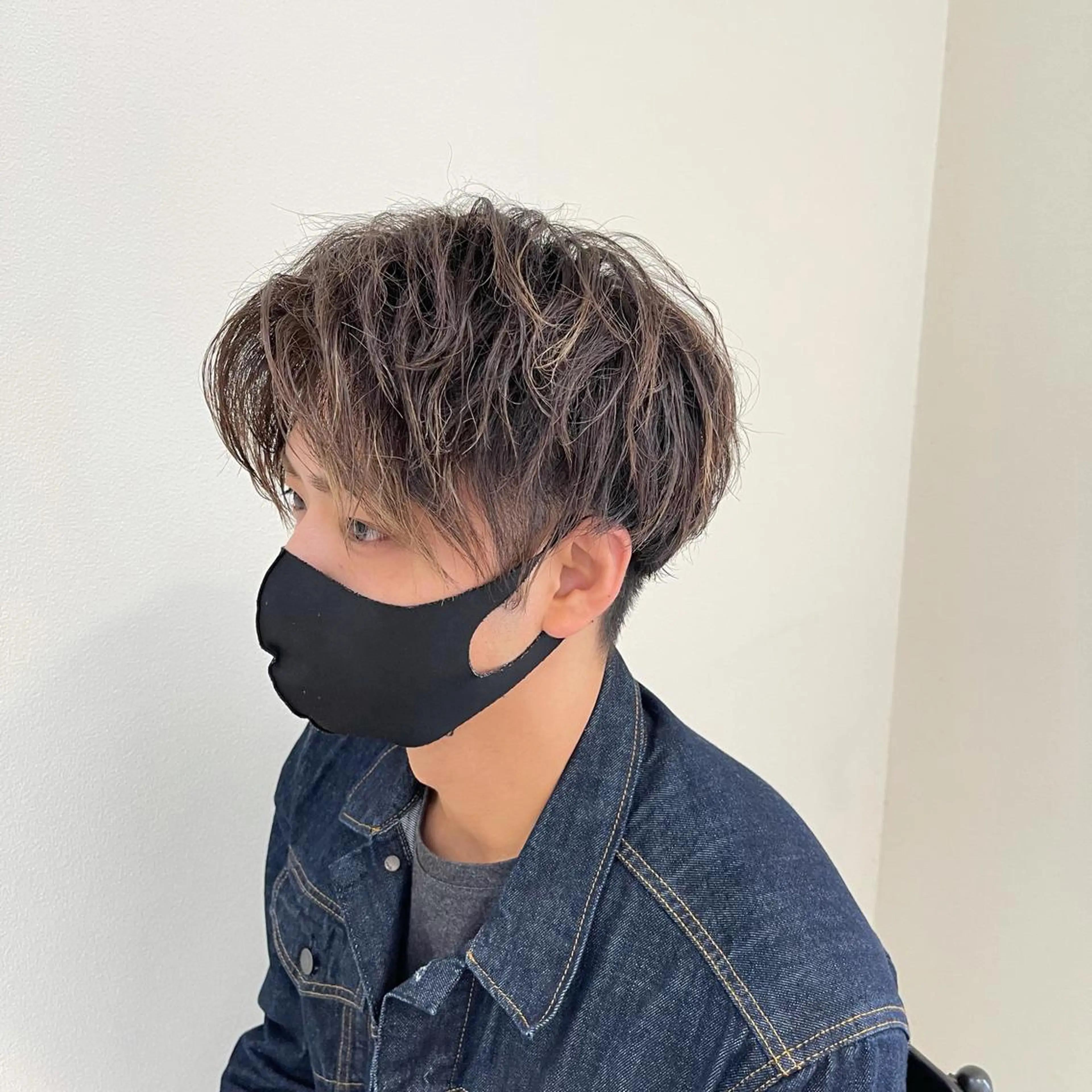 ショート カラー メンズ センターパート マッシュ カット ヘアカラー 髪質改善特化 🫧松野力也のヘアスタイル