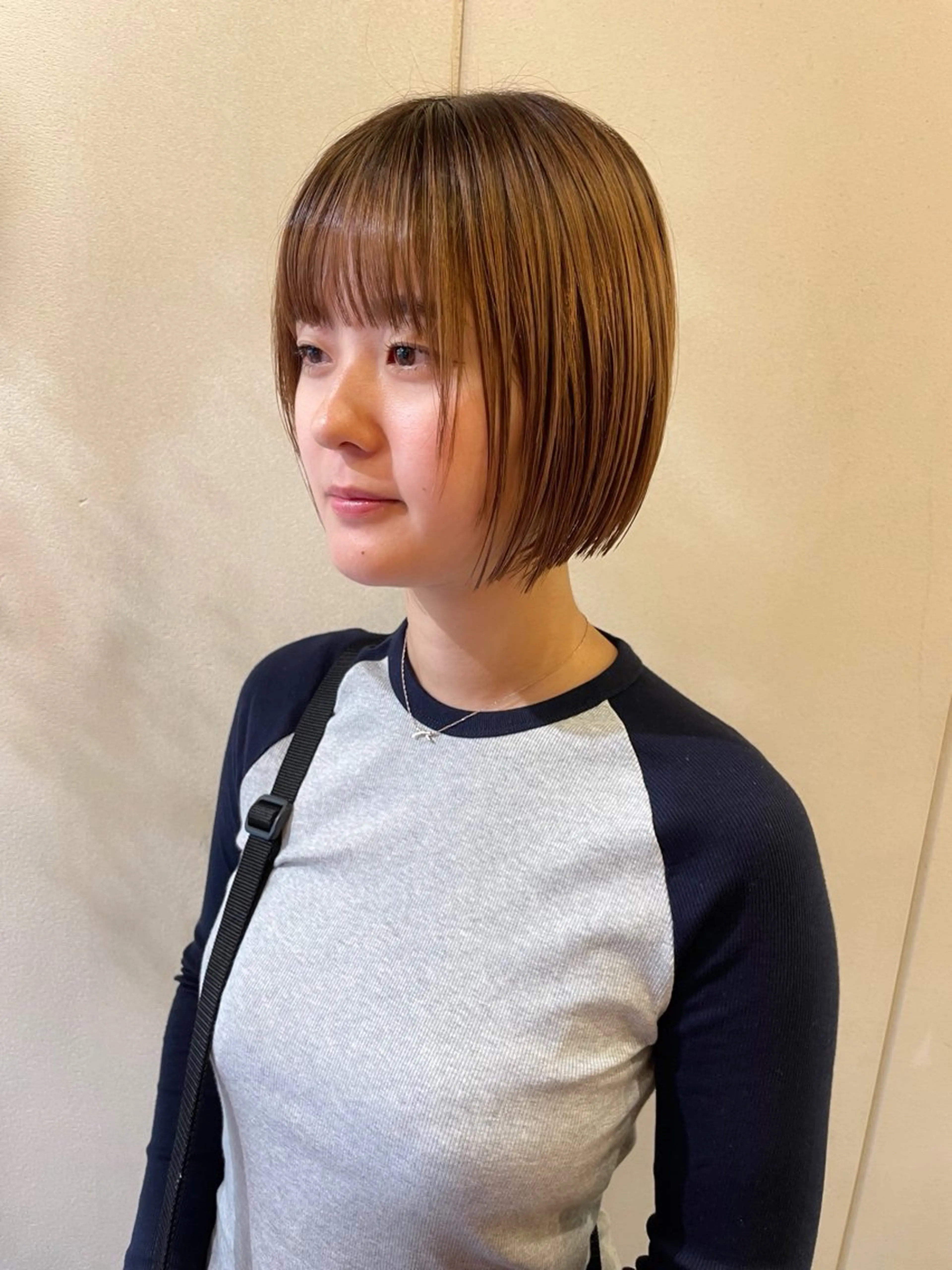 ショート ボブ 透明感カラー 🦋AYAのヘアスタイル