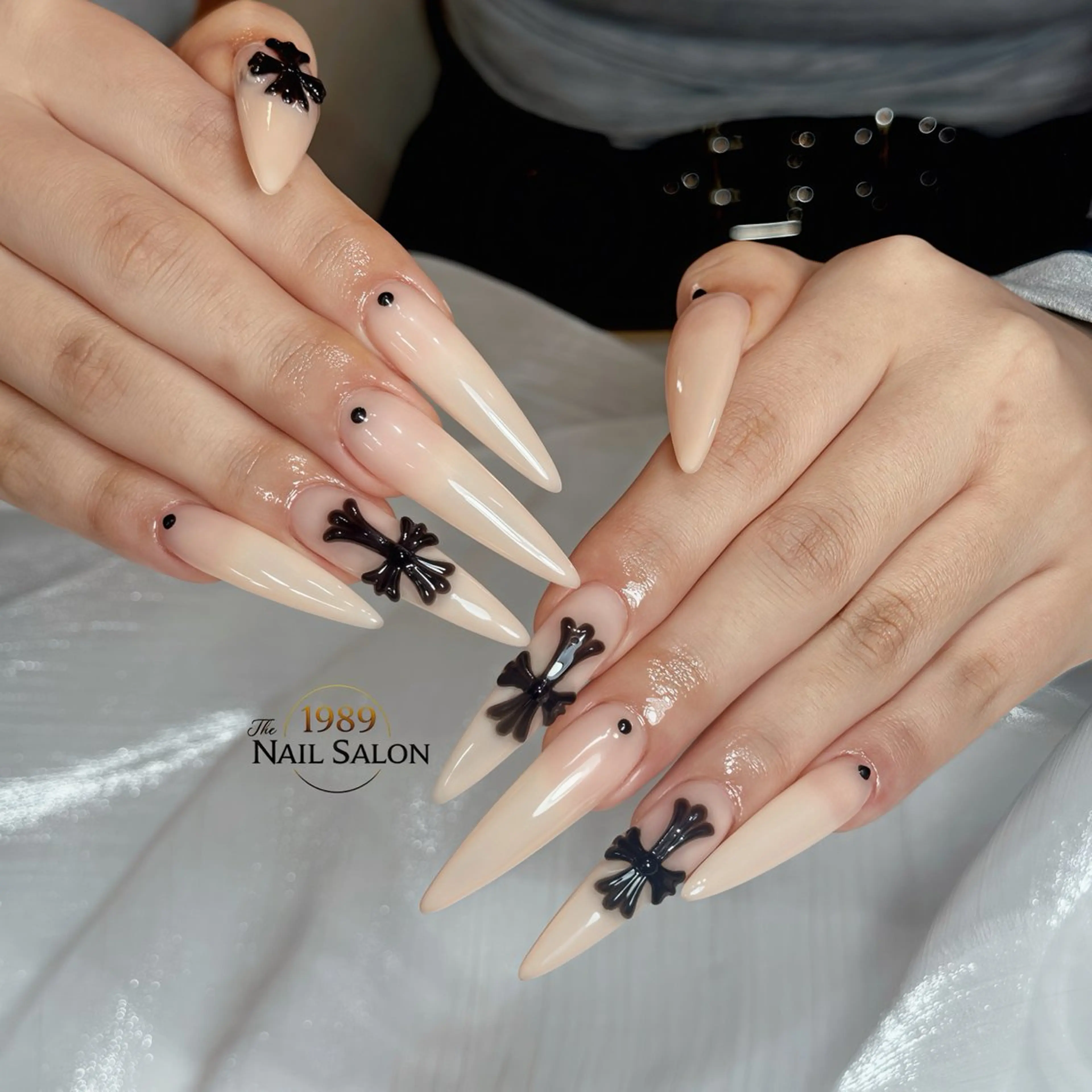 ネイル ロングネイル ハンドネイル The 1989 Nail Salonのネイルデザイン