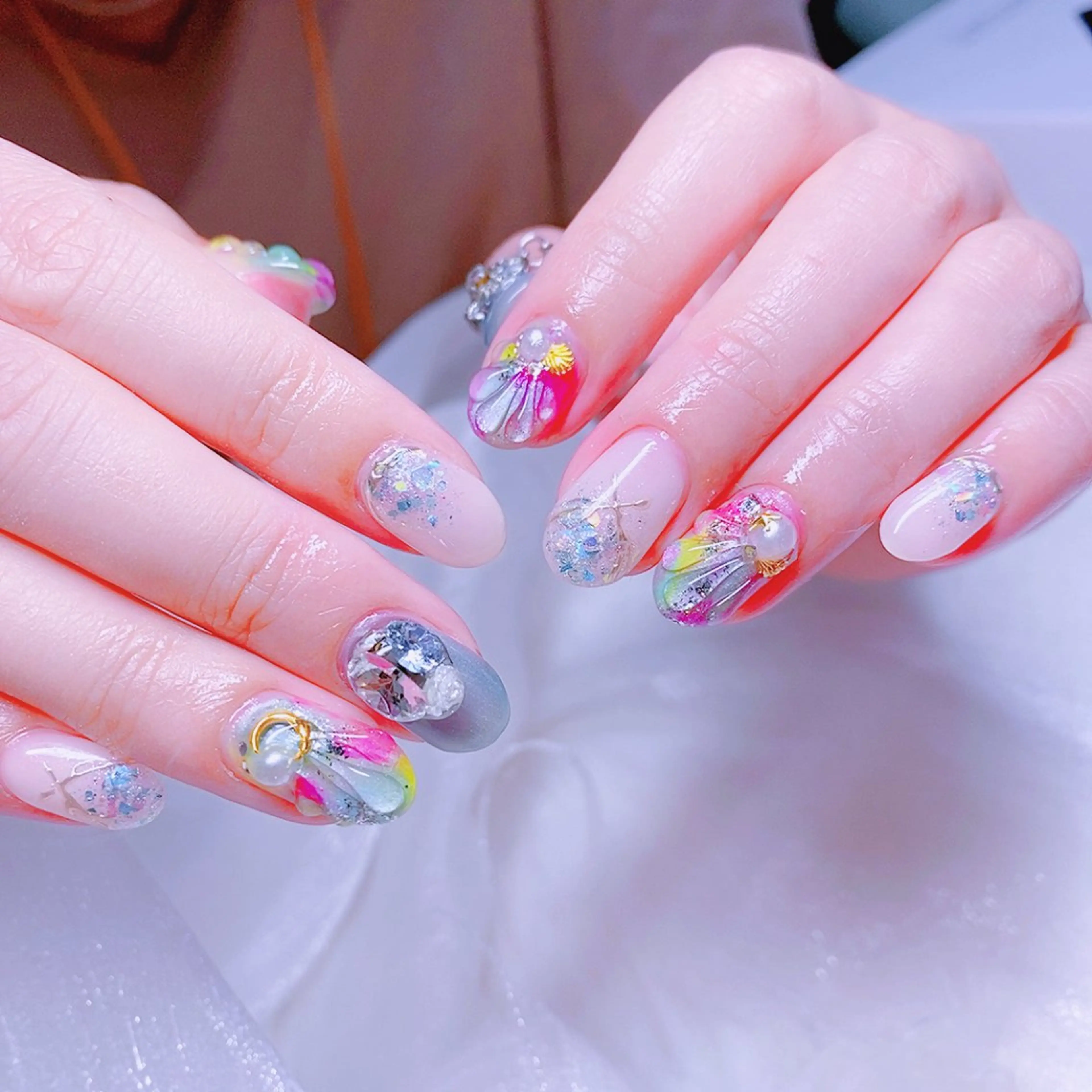 ネイル マグネットネイル ミラーネイル ニュアンスネイル 夏ネイル Nail Yunaのネイルデザイン