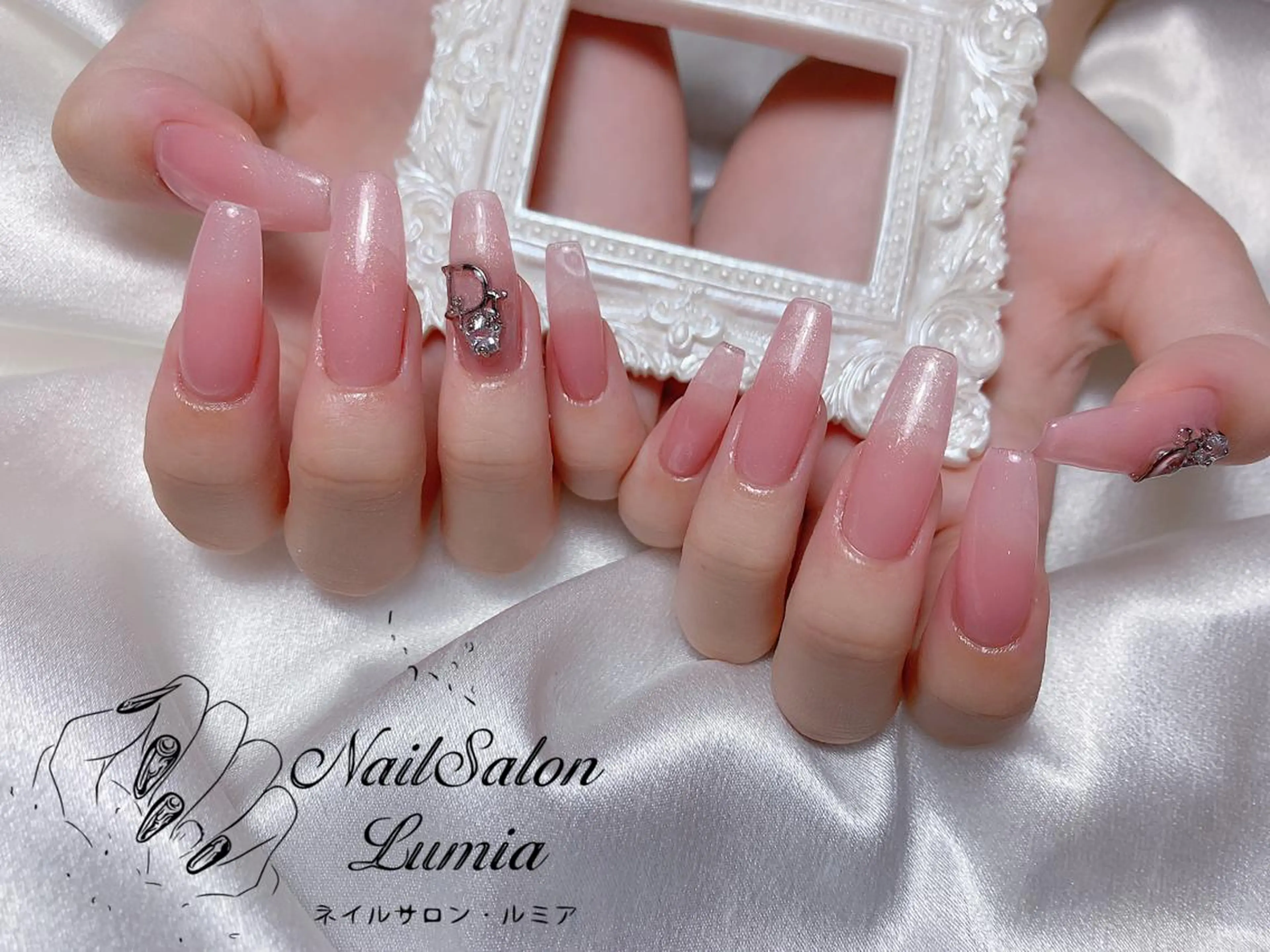 ネイル ハンドネイル ネイルサロン ルミア Lumia 店長のネイルデザイン