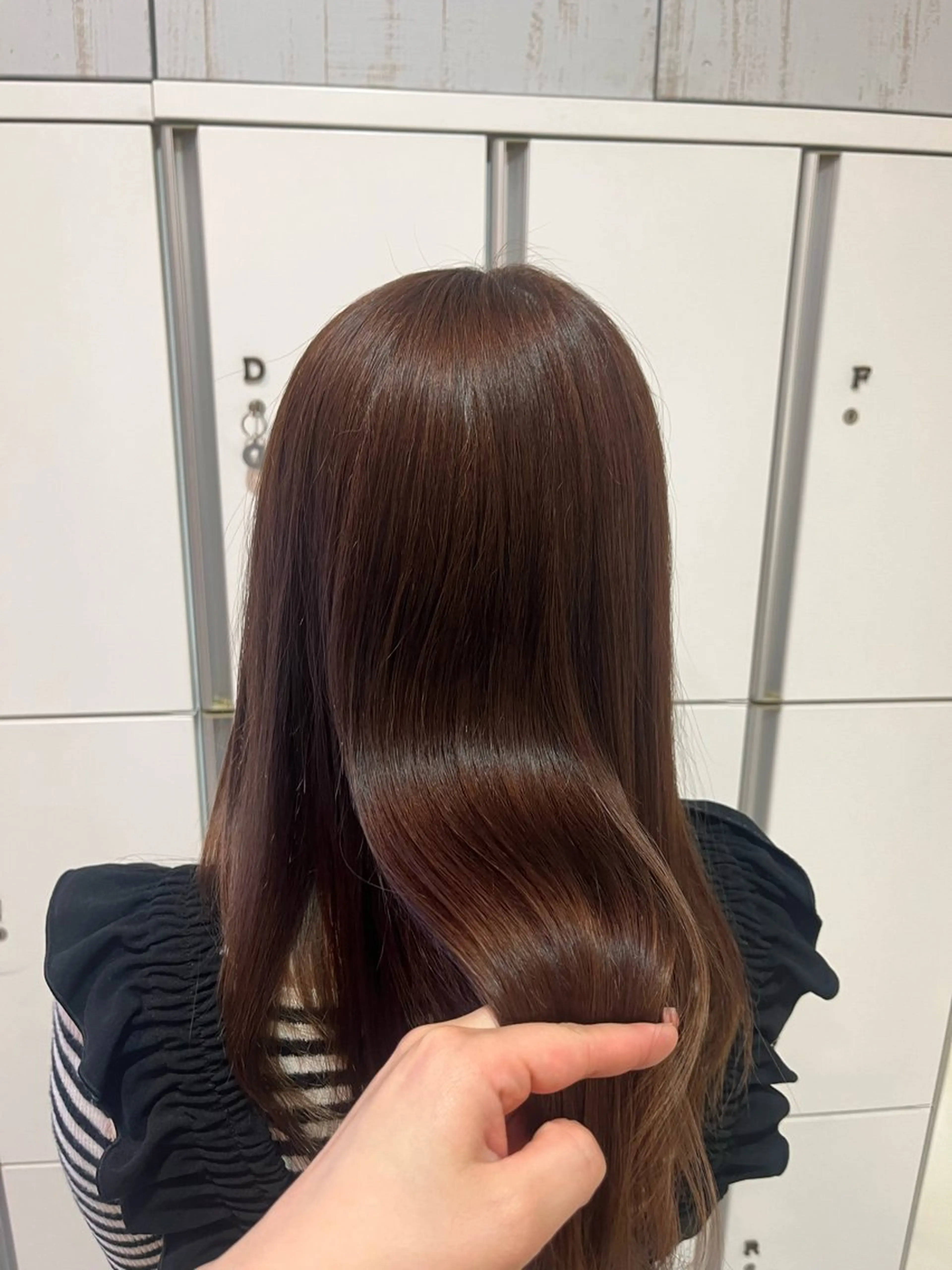 カラー レイヤーカット/ フェミニン💕/鏡のヘアスタイル