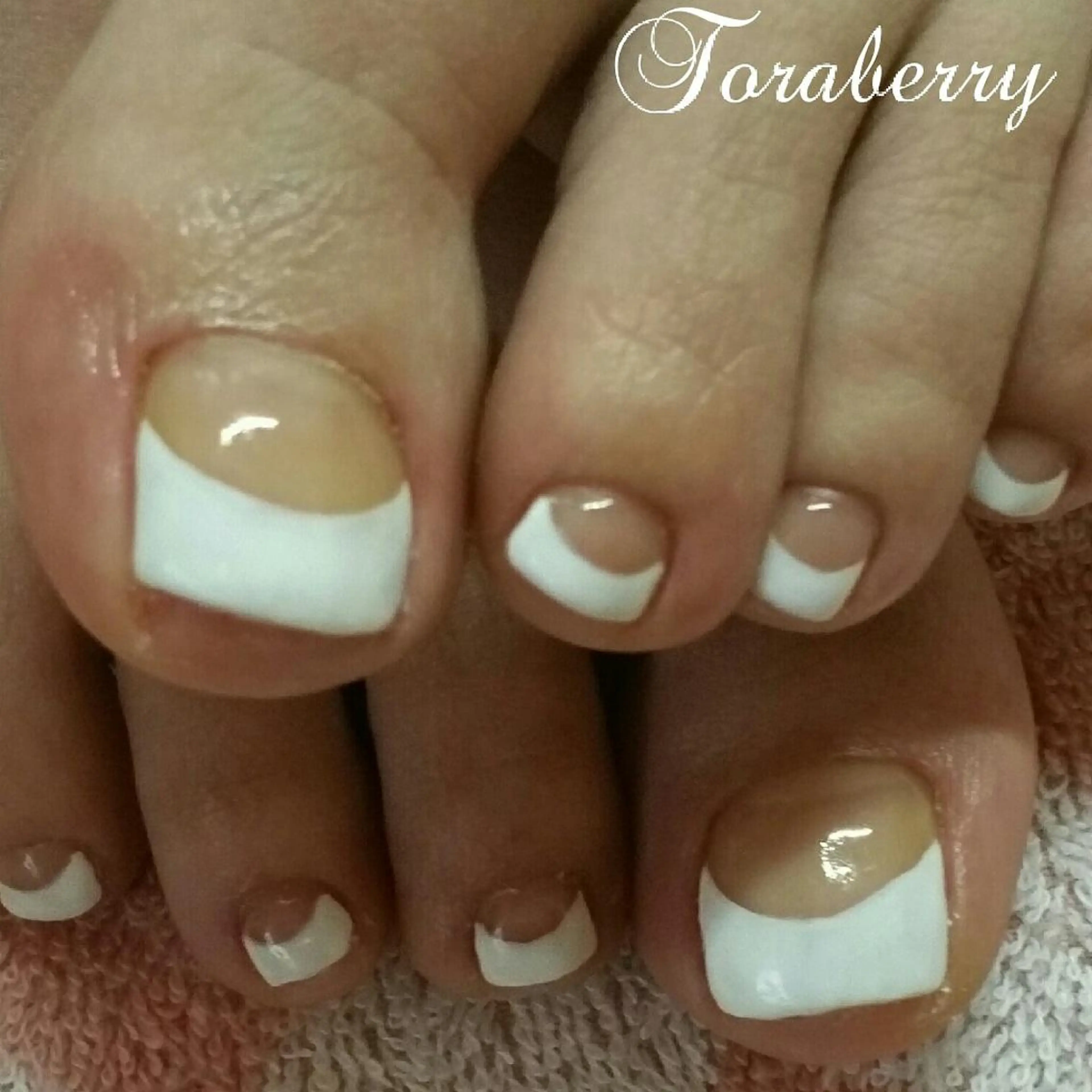 ネイル フレンチネイル ネイリスト なつみのネイルデザイン