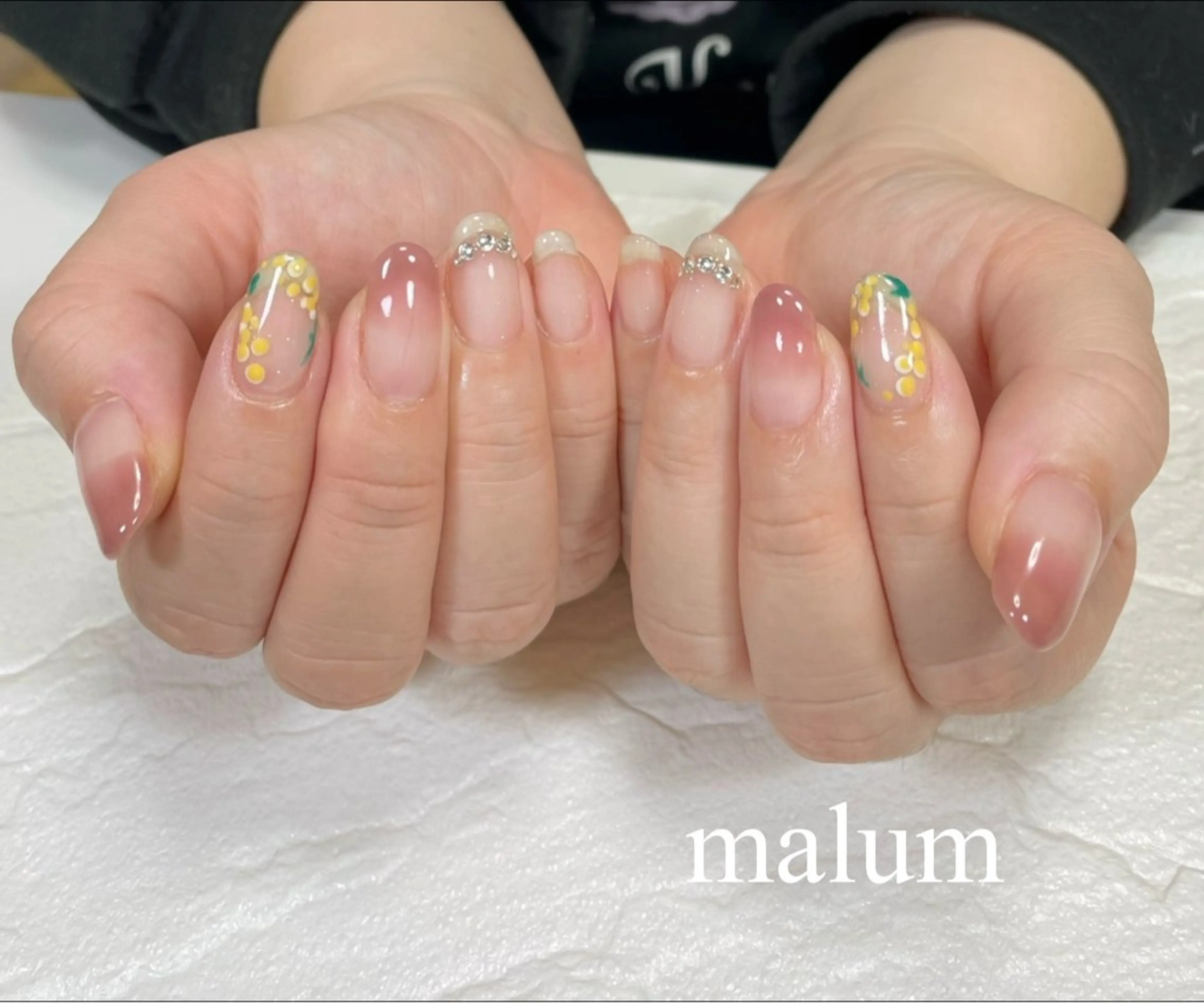 ネイル ハンドネイル malum nailのネイルデザイン