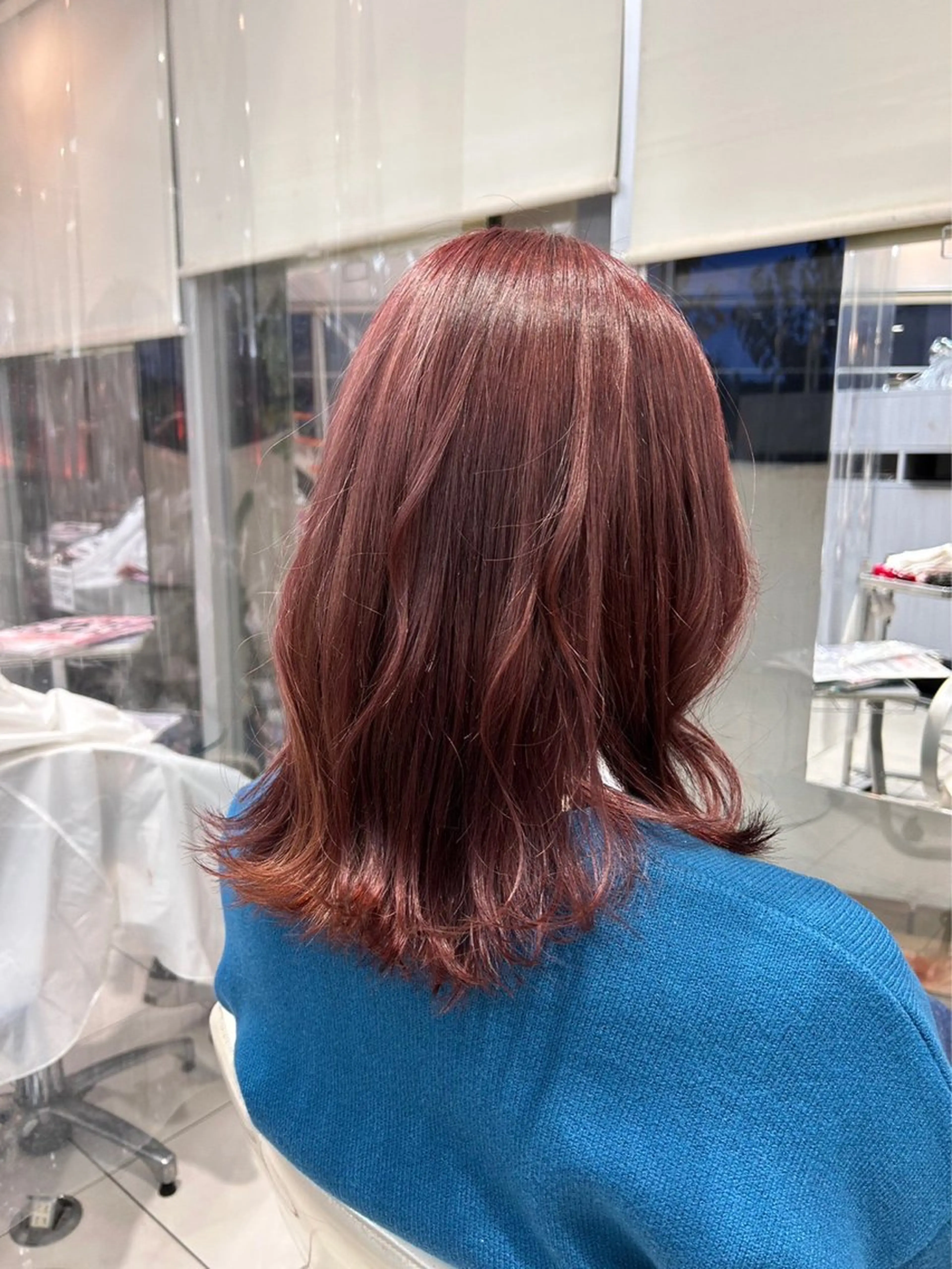 セミロング カラー ヘアアレンジ チョコレートカラー/ 𝐒𝐚𝐤𝐢のヘアスタイル