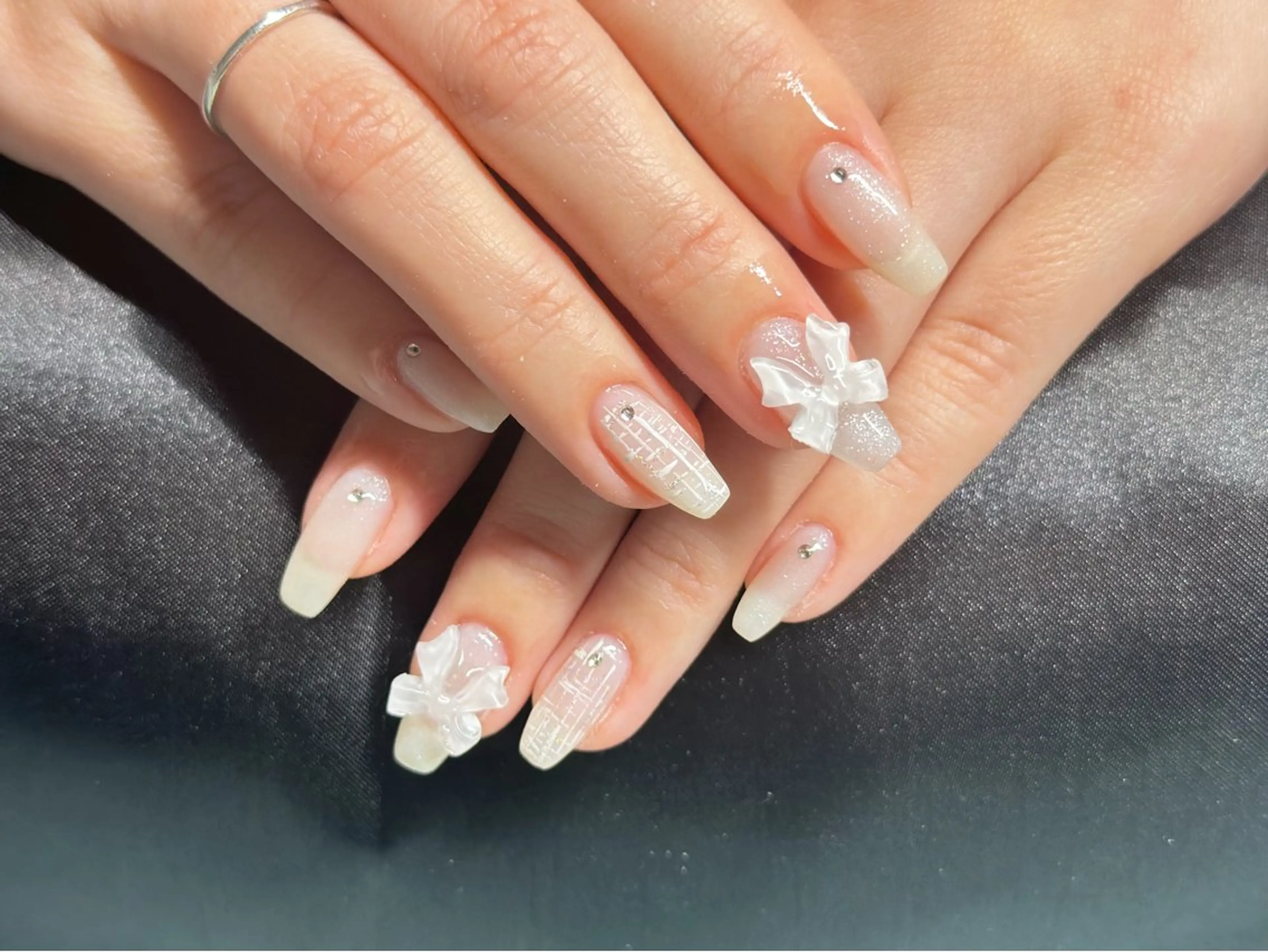 ネイル 持ち込み Nail_ SkyBlue_Jのネイルデザイン
