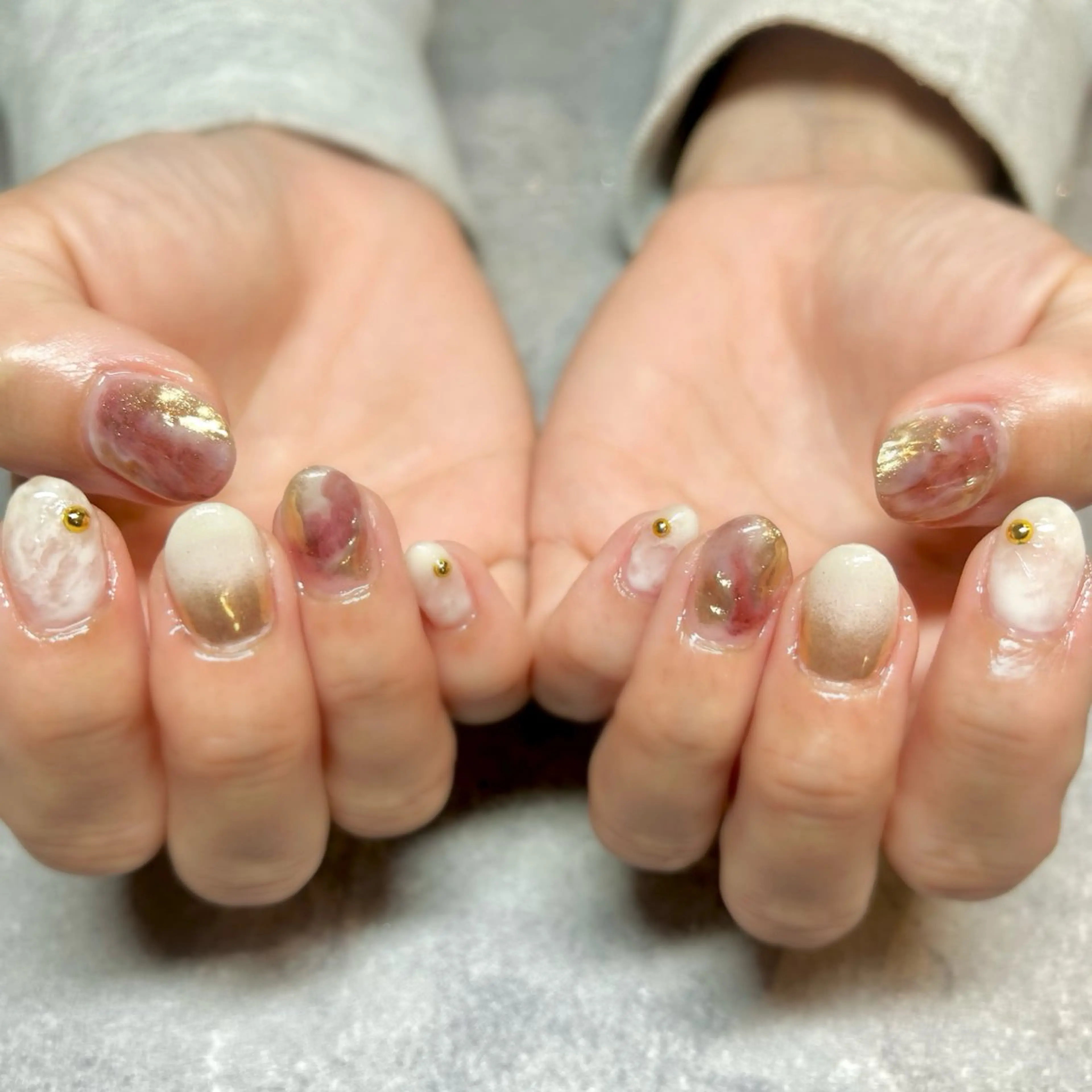 ネイル ニュアンスネイル ホワイト midori | Nanairoのネイルデザイン