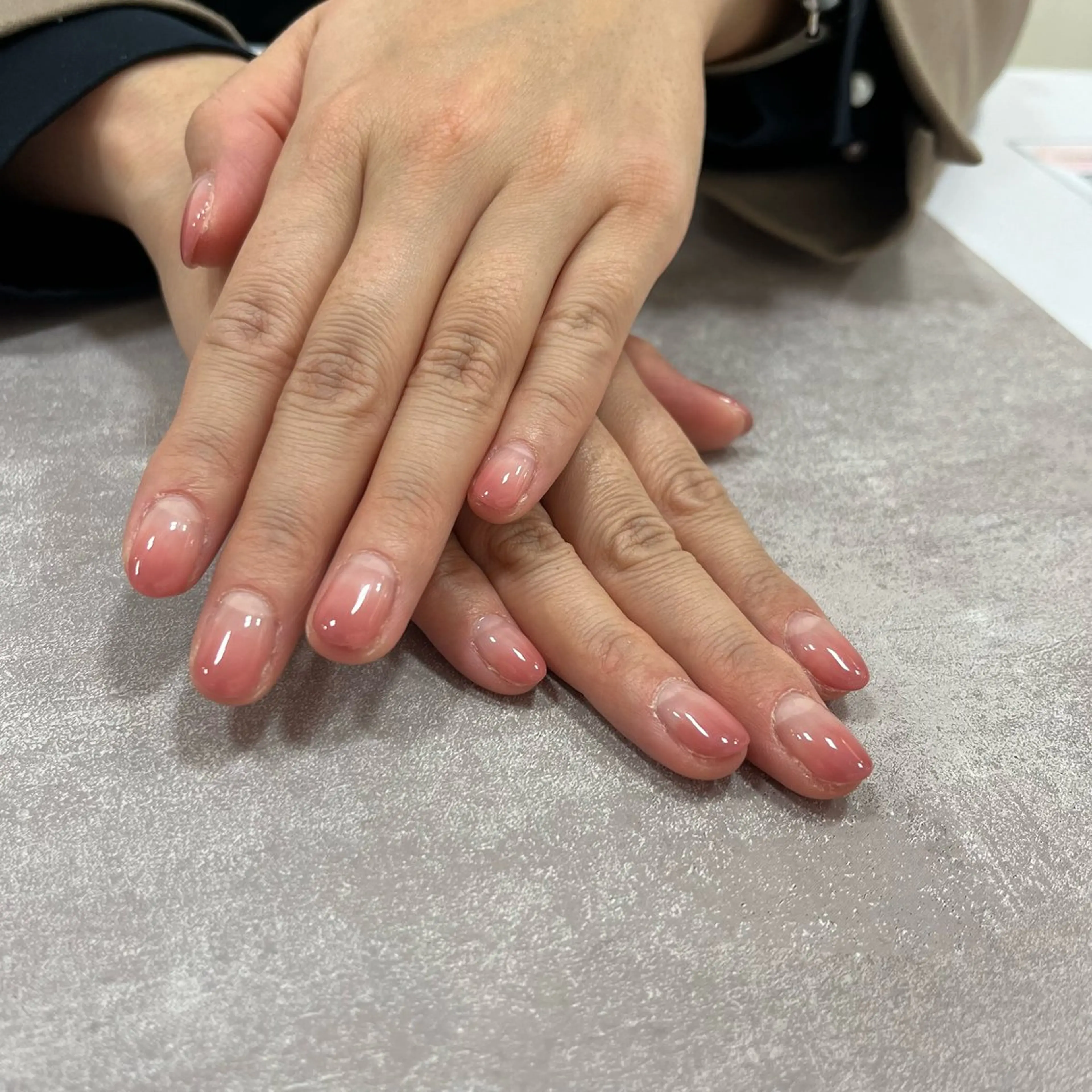 【オフ込】グラデーション(クリアベース)の写真