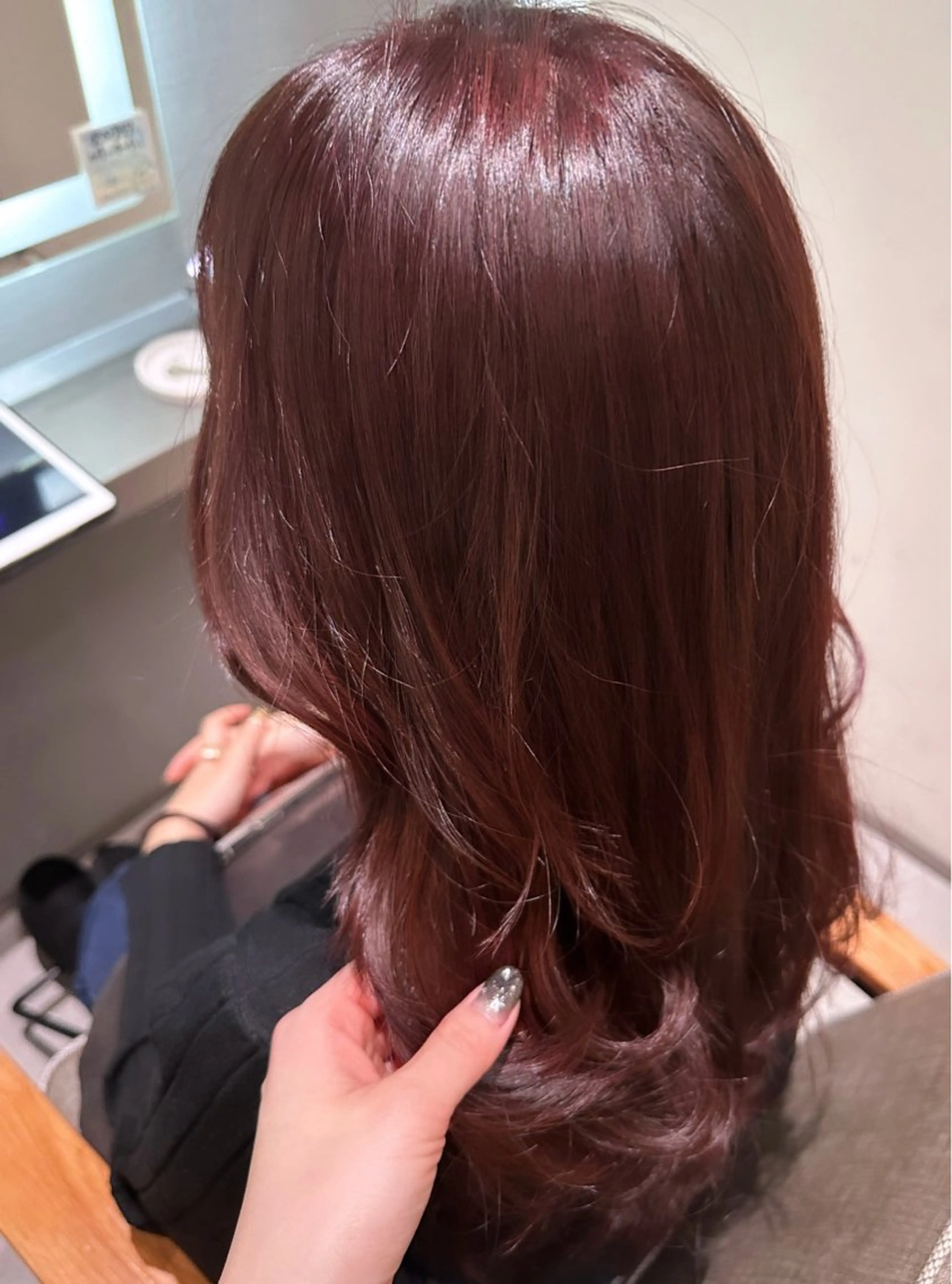 セミロング カラー ヘアアレンジ ブリーチ ブリーチなしカラー レッドカラー 🇰🇷韓国ｽﾀｲﾙ ﾚｲﾔｰ/ayanaのヘアスタイル