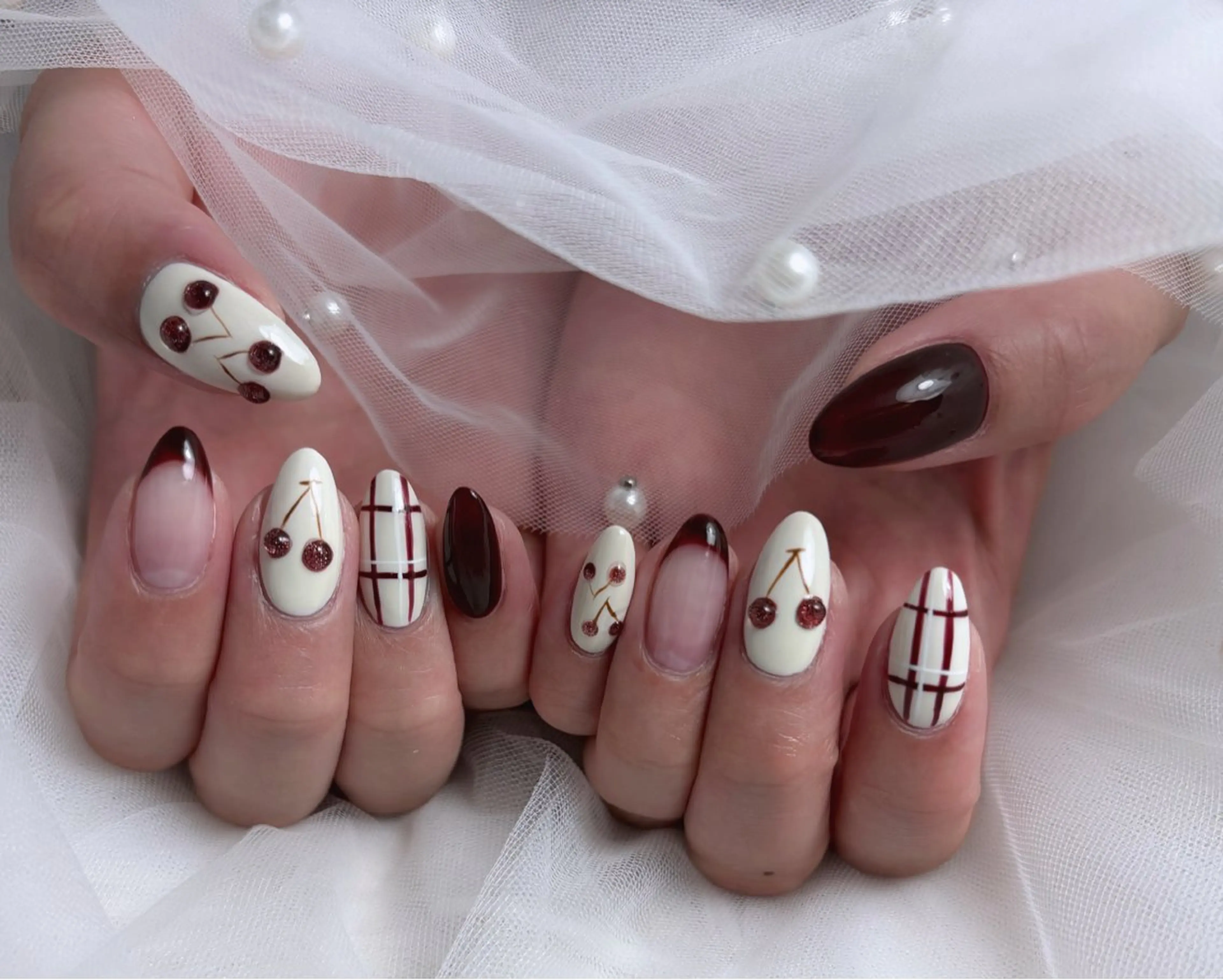 ネイル ハンドネイル ToliyDeliy akemiのネイルデザイン