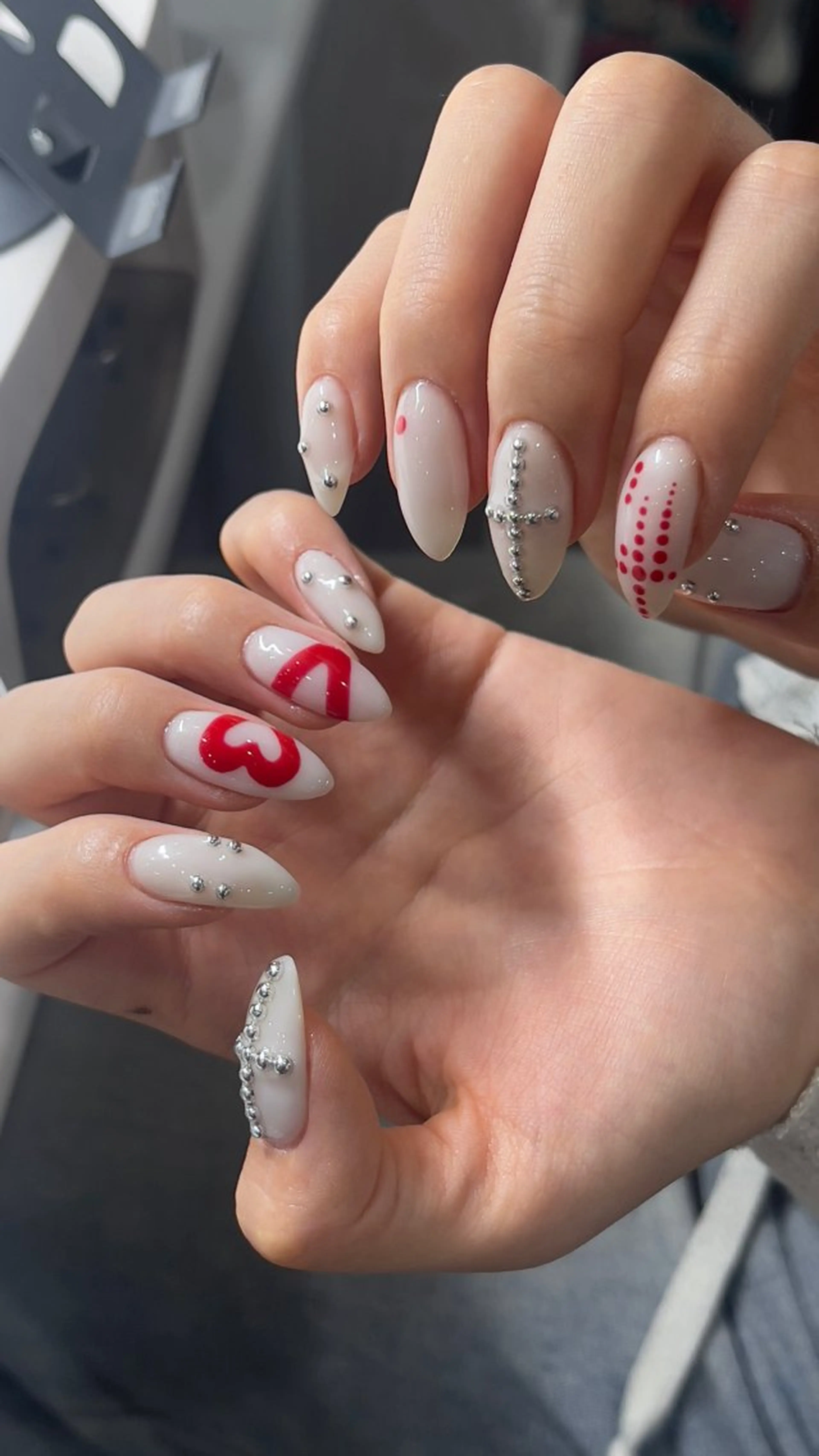 ネイル アートネイル 長さ出し フレンチネイル ジェルネイル グラデーション ハンドネイル Rin Rinのネイルデザイン