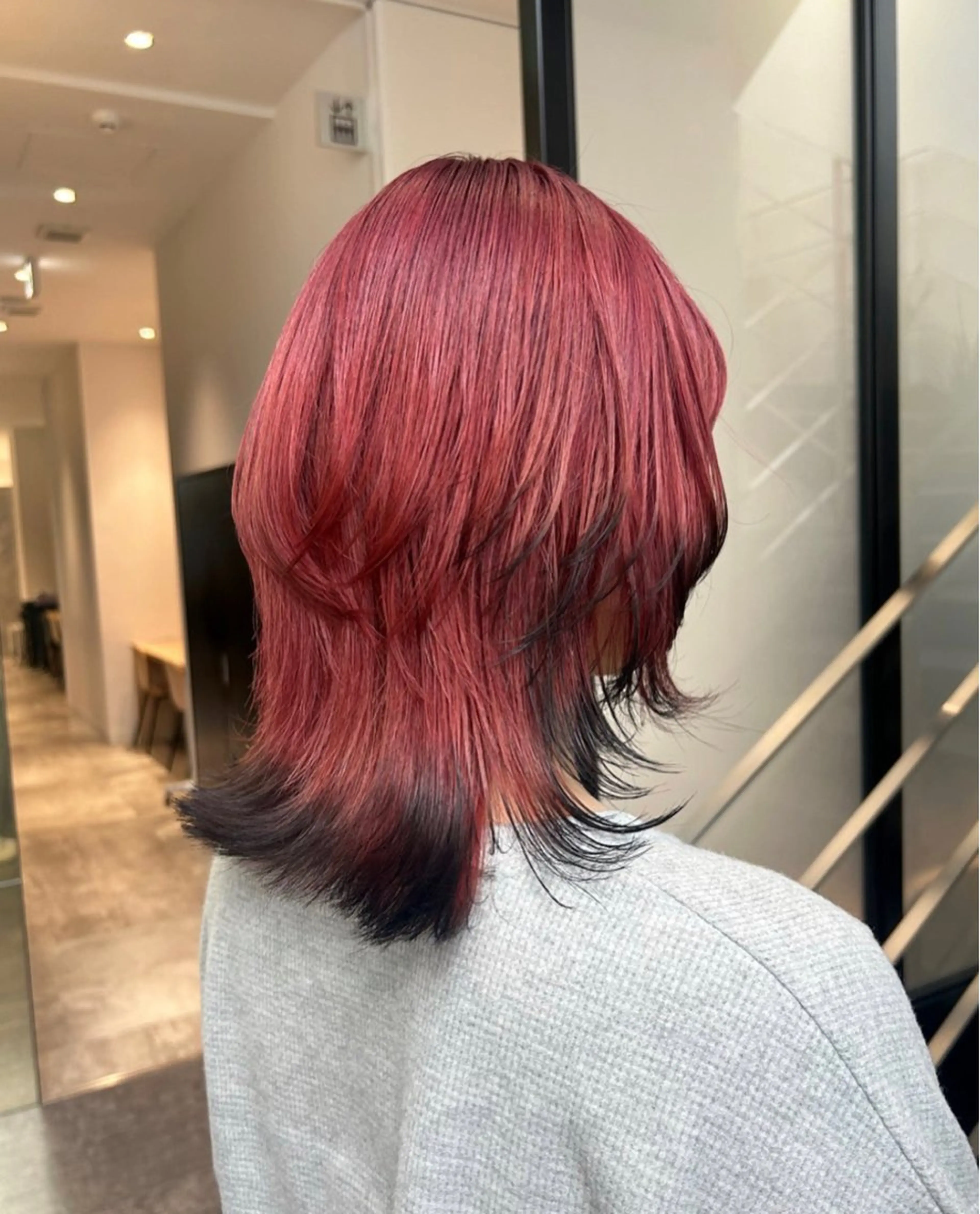 ミディアム カラー パーマ ヘアアレンジ キッズ 黒髪 ボルドーカラー 顔周りカット カット ヘアカラー stylist 🌸 kana.のヘアスタイル