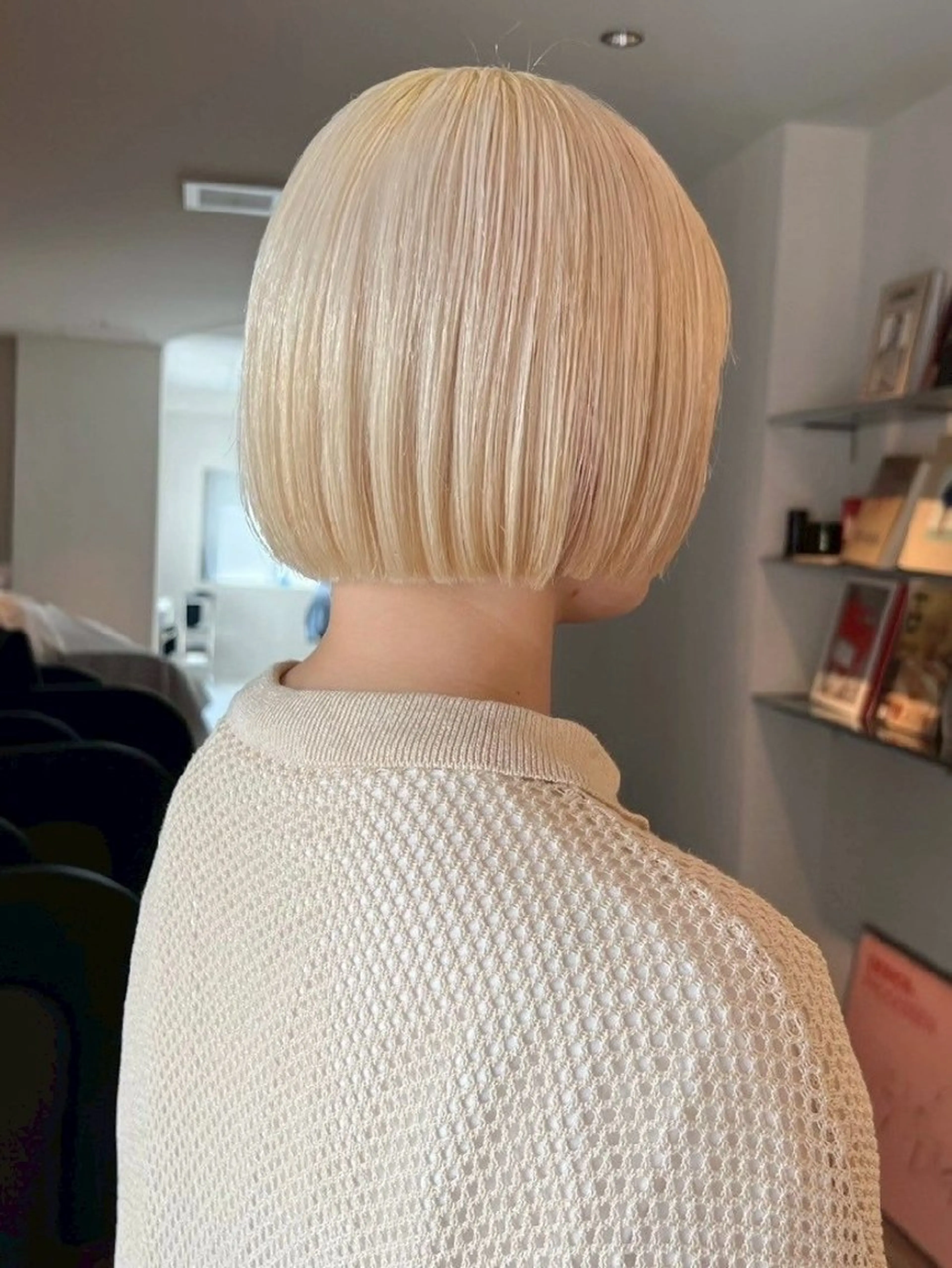 ミディアム カラー ブロンド ホワイトブロンド ヘアカラー トリートメント ケアブリーチ特化 same 🦈のヘアスタイル