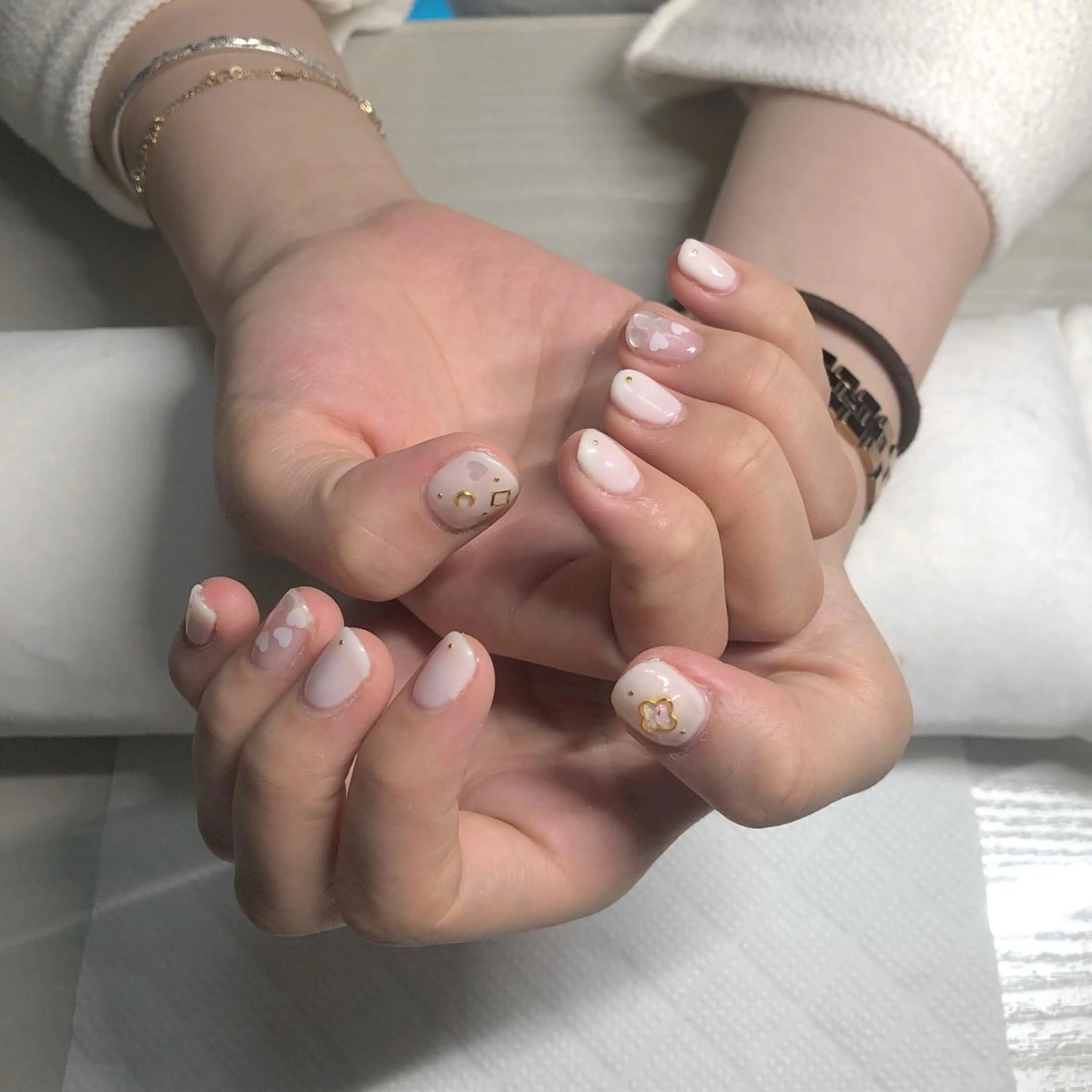 ネイル I pinknail 韓国風·持ち込み専門のネイルデザイン
