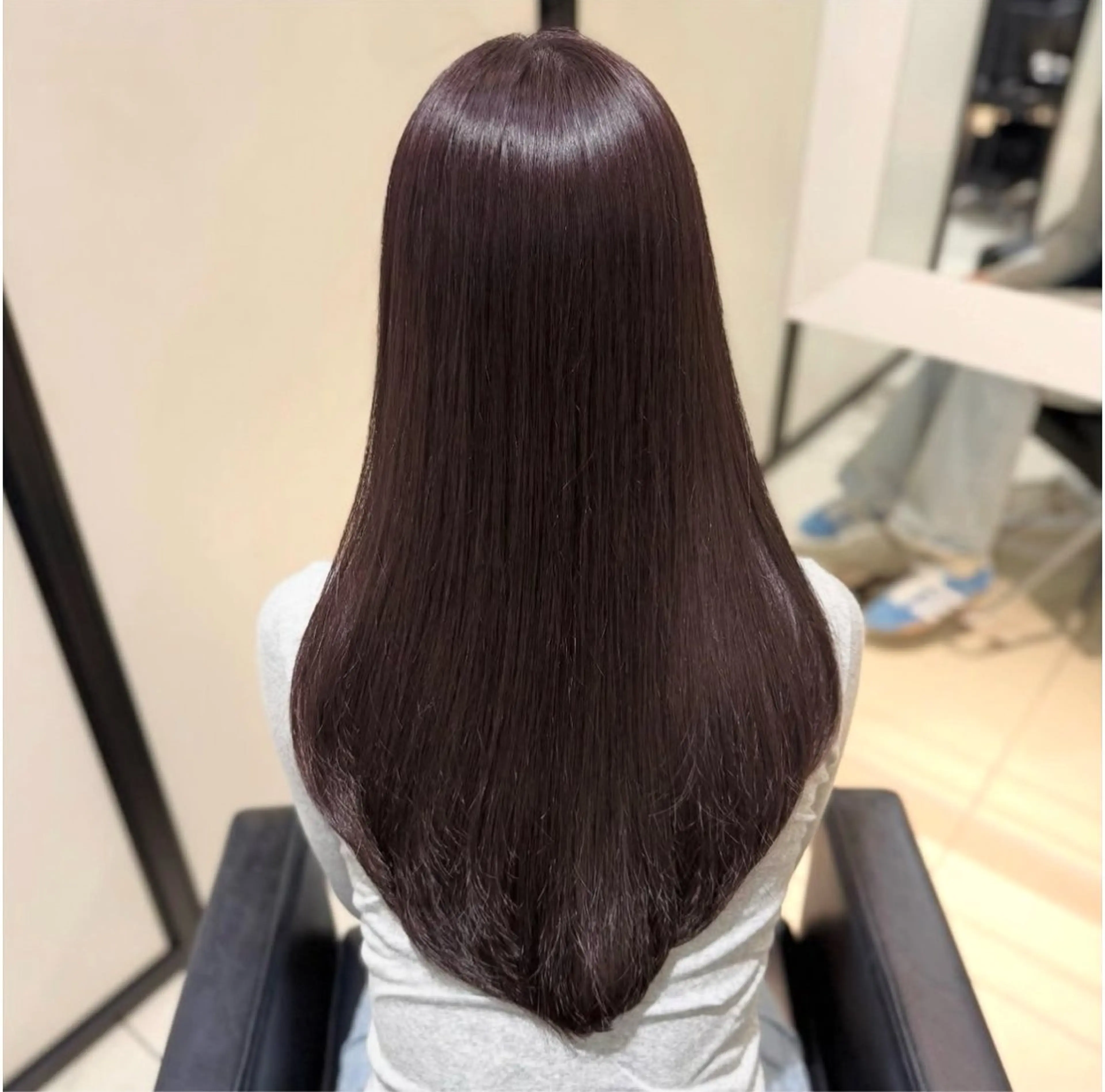 ロング カラー カシス ラベンダーカラー カット ヘアカラー トリートメント グレージュ/レイヤー /韓国ヘア/RISAのヘアスタイル