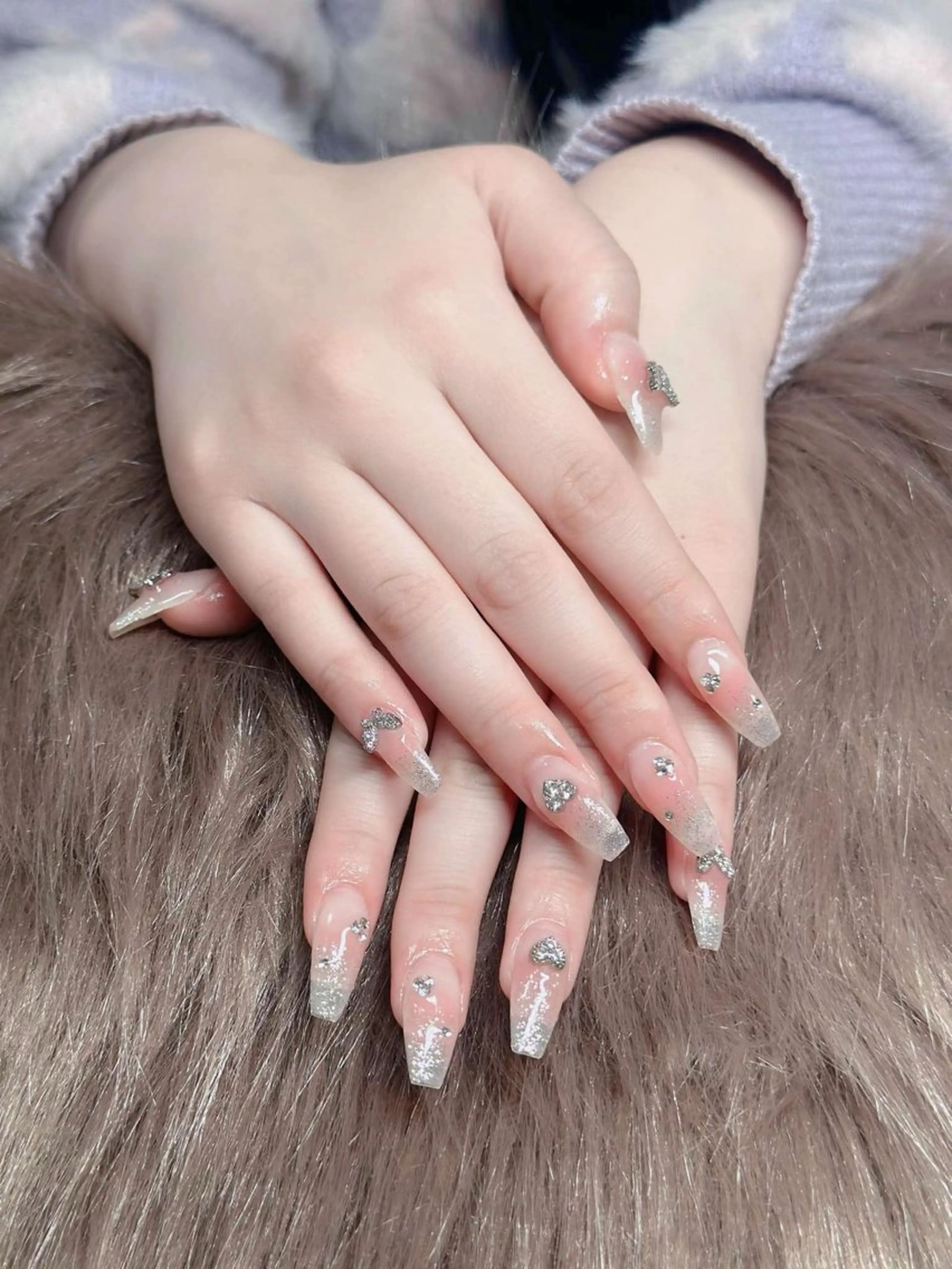 ネイル フレンチネイル ジェルネイル ガラスフレンチ ハロウィン ハート ハンドネイル H.baby Nail Salonのネイルデザイン