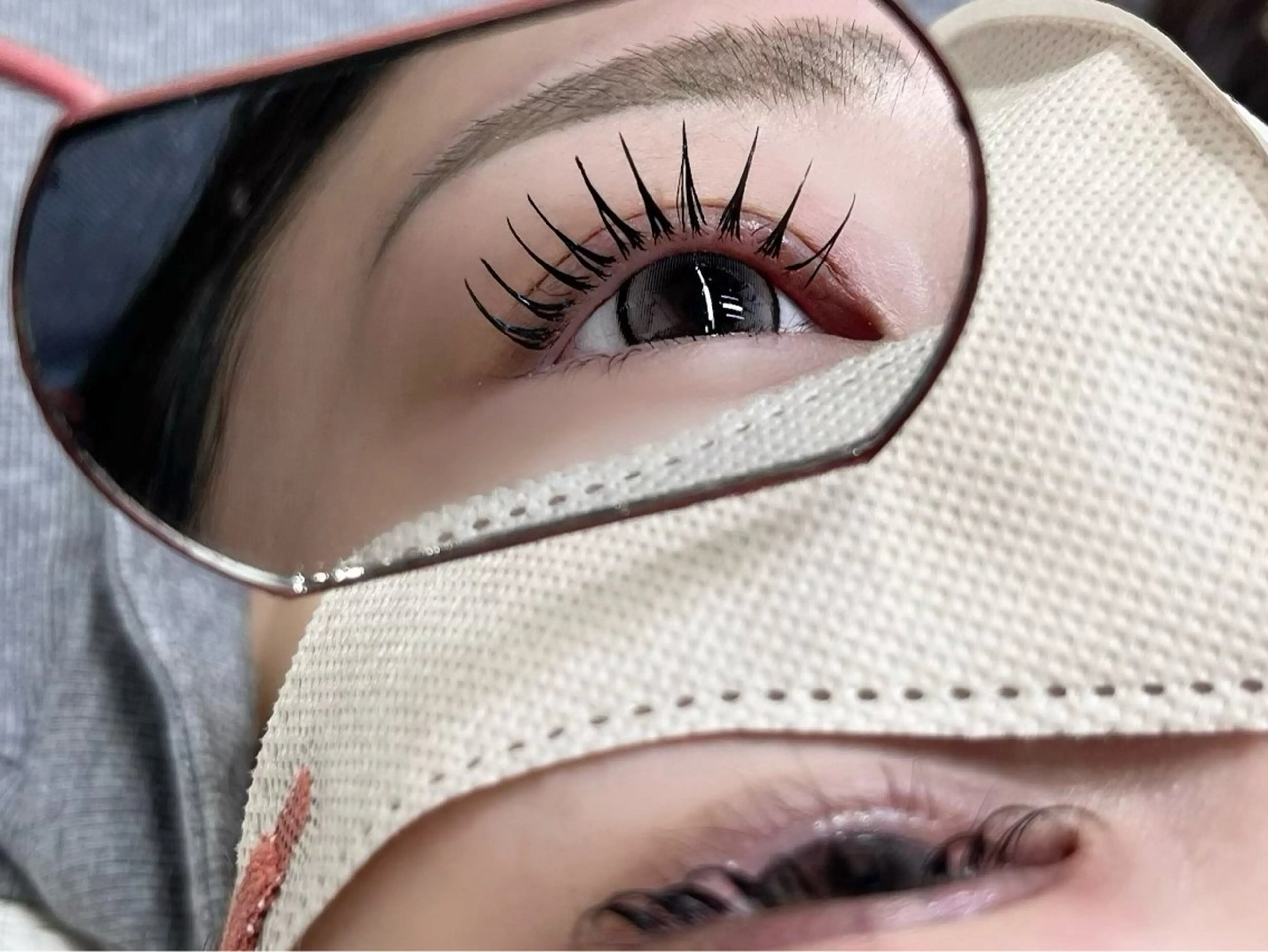 オフなし🎀 LED×韓国束感マツエク100本×最先端技術アンドヘルシー 🖤デザイン自由🖤の写真